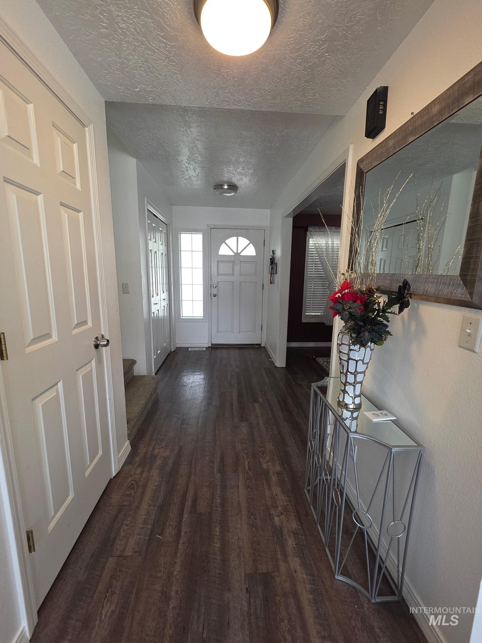 930 N 14th E, Mountain Home, Idaho 83647, 4 Bedrooms, 2.5 Bathrooms, Residential For Sale, Price $415,000,MLS 98992015