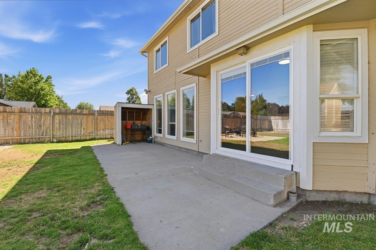 930 N 14th E, Mountain Home, Idaho 83647, 4 Bedrooms, 2.5 Bathrooms, Residential For Sale, Price $408,900, 98992015