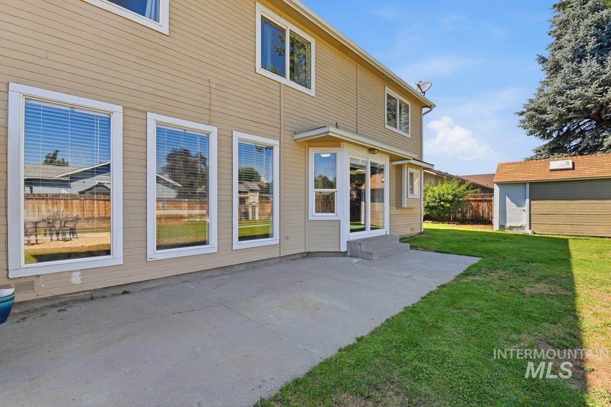 930 N 14th E, Mountain Home, Idaho 83647, 4 Bedrooms, 2.5 Bathrooms, Residential For Sale, Price $408,900, 98992015
