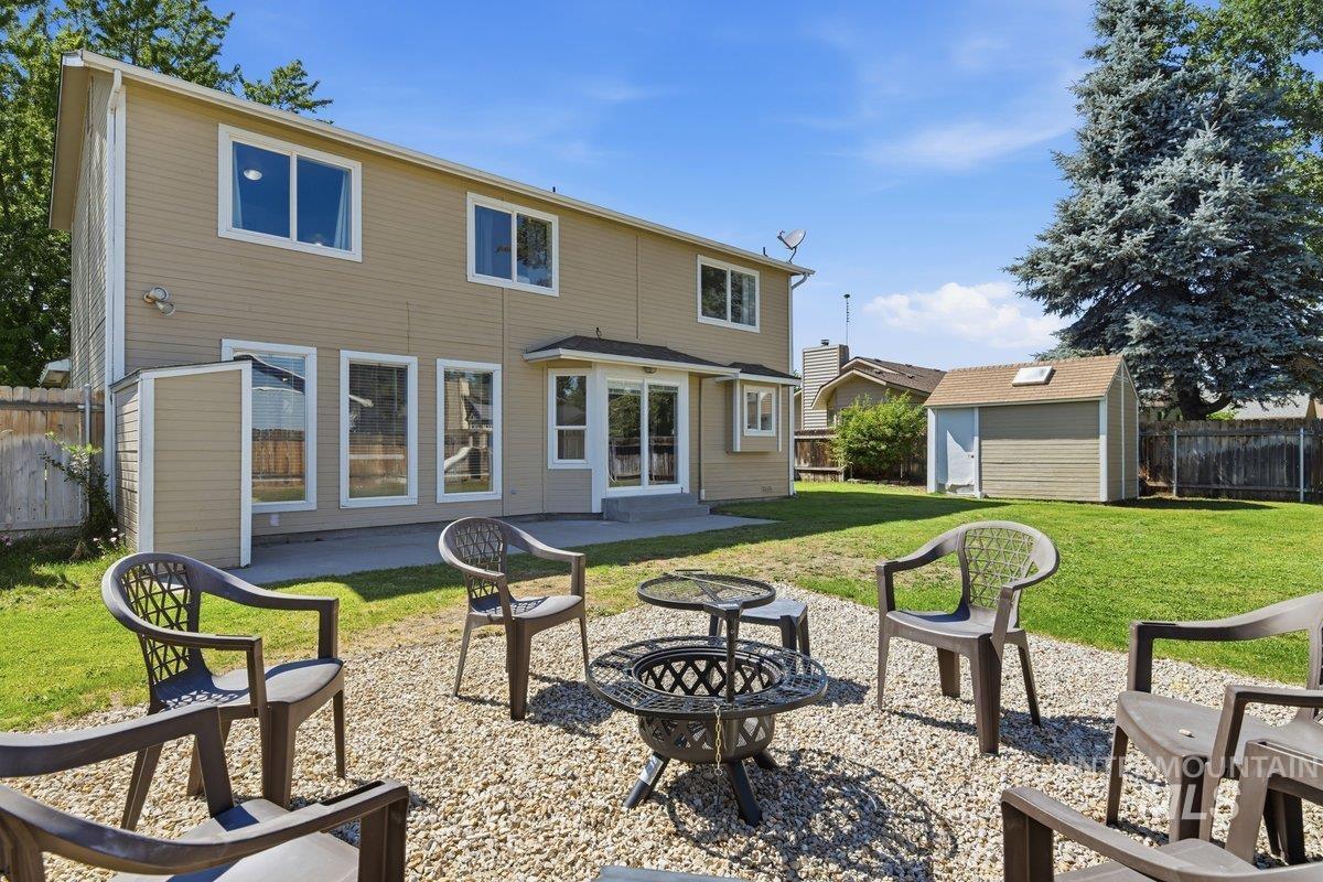 930 N 14th E, Mountain Home, Idaho 83647, 4 Bedrooms, 2.5 Bathrooms, Residential For Sale, Price $408,900, 98992015