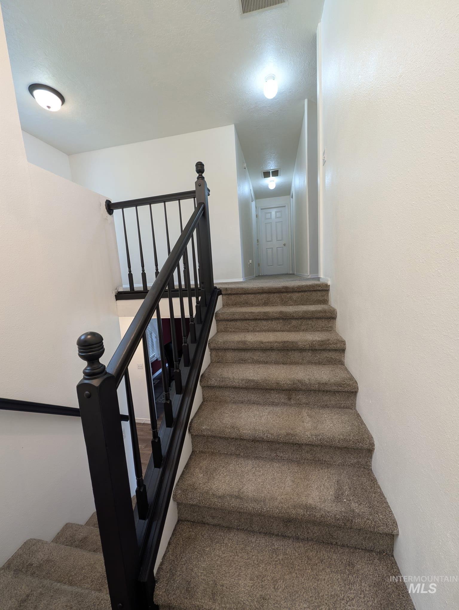 930 N 14th E, Mountain Home, Idaho 83647, 4 Bedrooms, 2.5 Bathrooms, Residential For Sale, Price $415,000,MLS 98992015