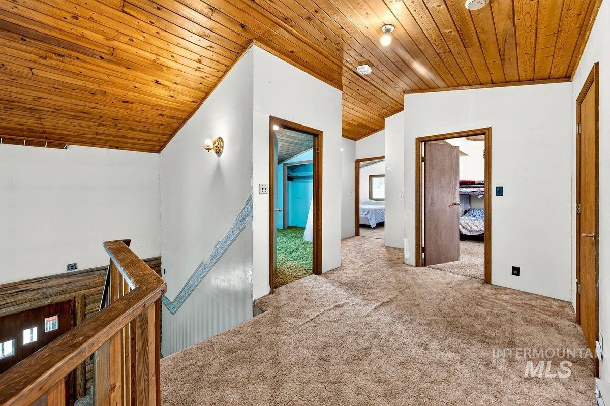 14211 Lake Shore Dr., Nampa, Idaho 83686, 6 Bedrooms, 3.5 Bathrooms, Residential For Sale, Price $699,900,MLS 98992017
