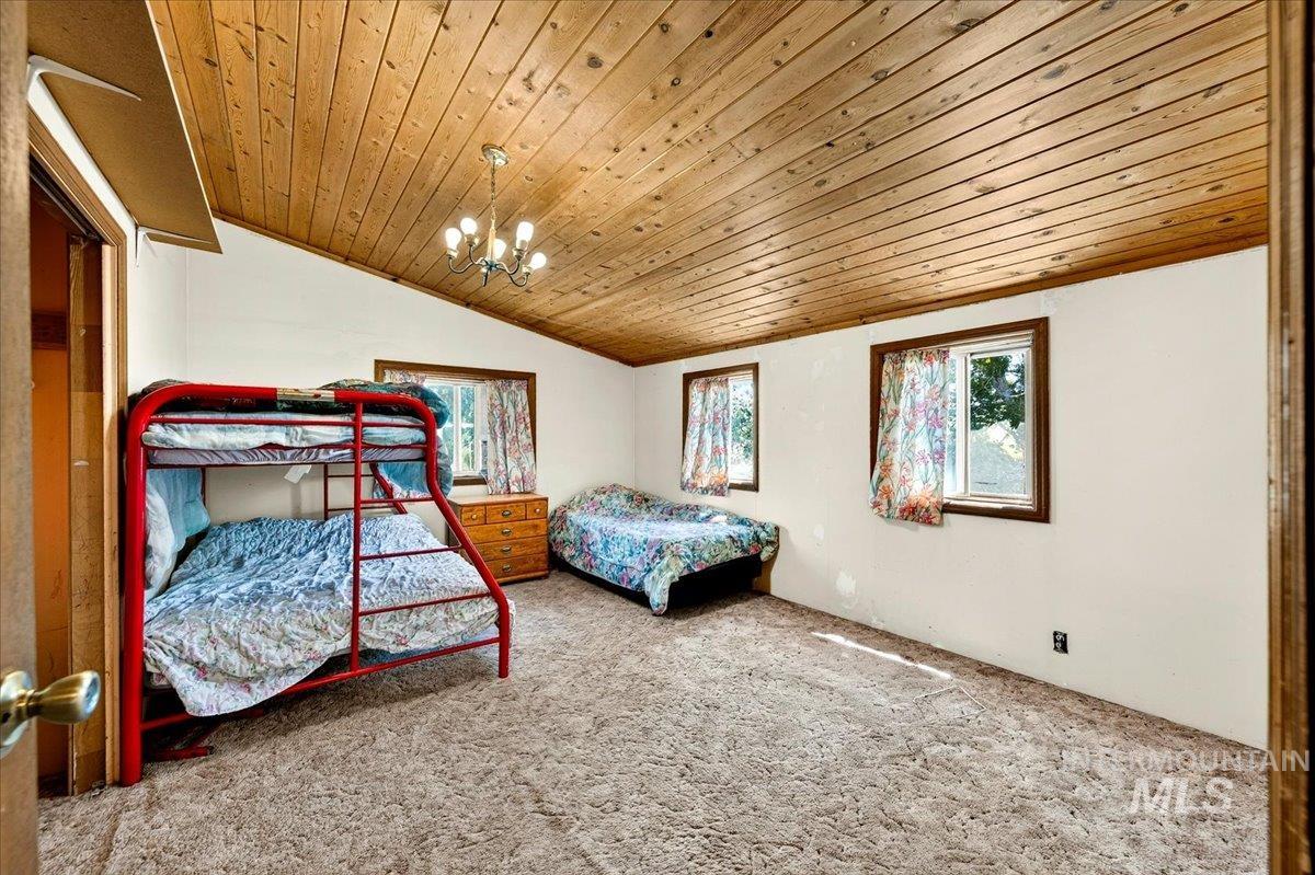 14211 Lake Shore Dr., Nampa, Idaho 83686, 6 Bedrooms, 3.5 Bathrooms, Residential For Sale, Price $699,900,MLS 98992017