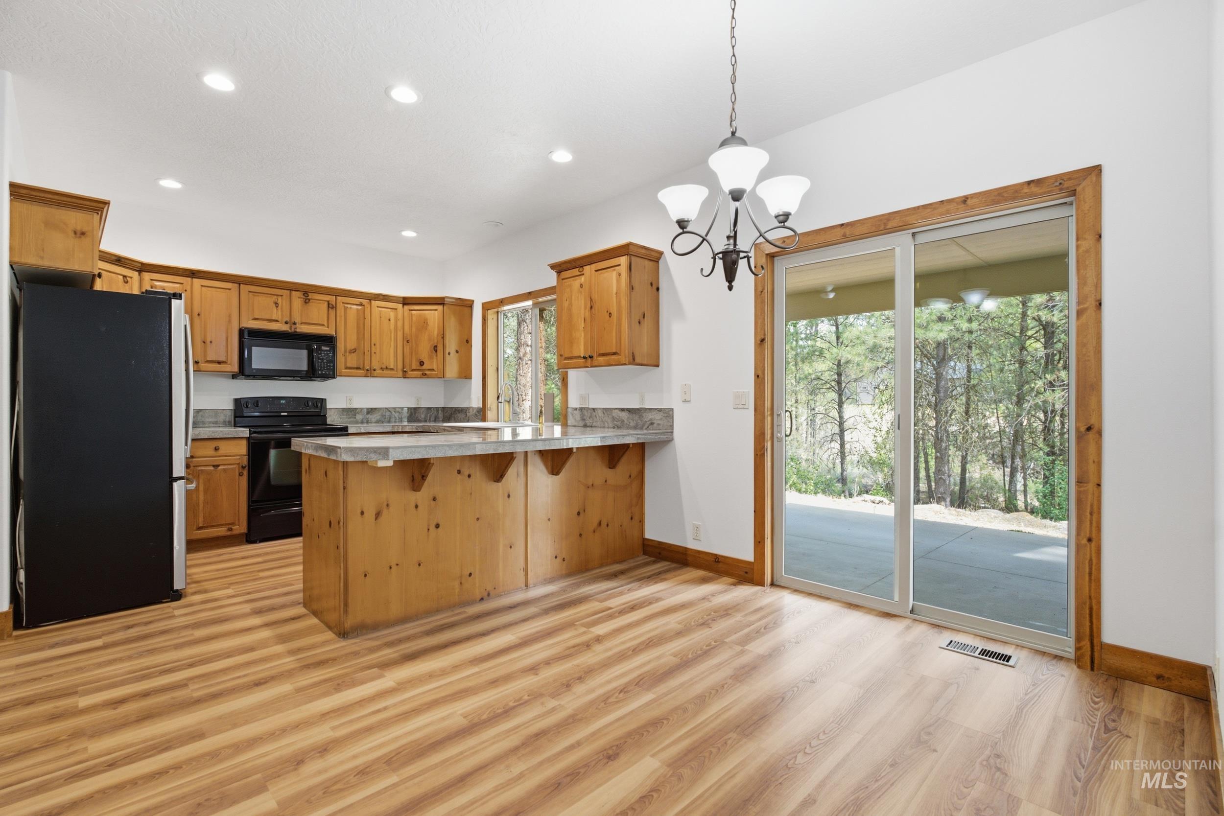 132 Prospector Lane, Idaho City, Idaho 83631, 3 Bedrooms, 3 Bathrooms, Residential For Sale, Price $539,900, 98992018