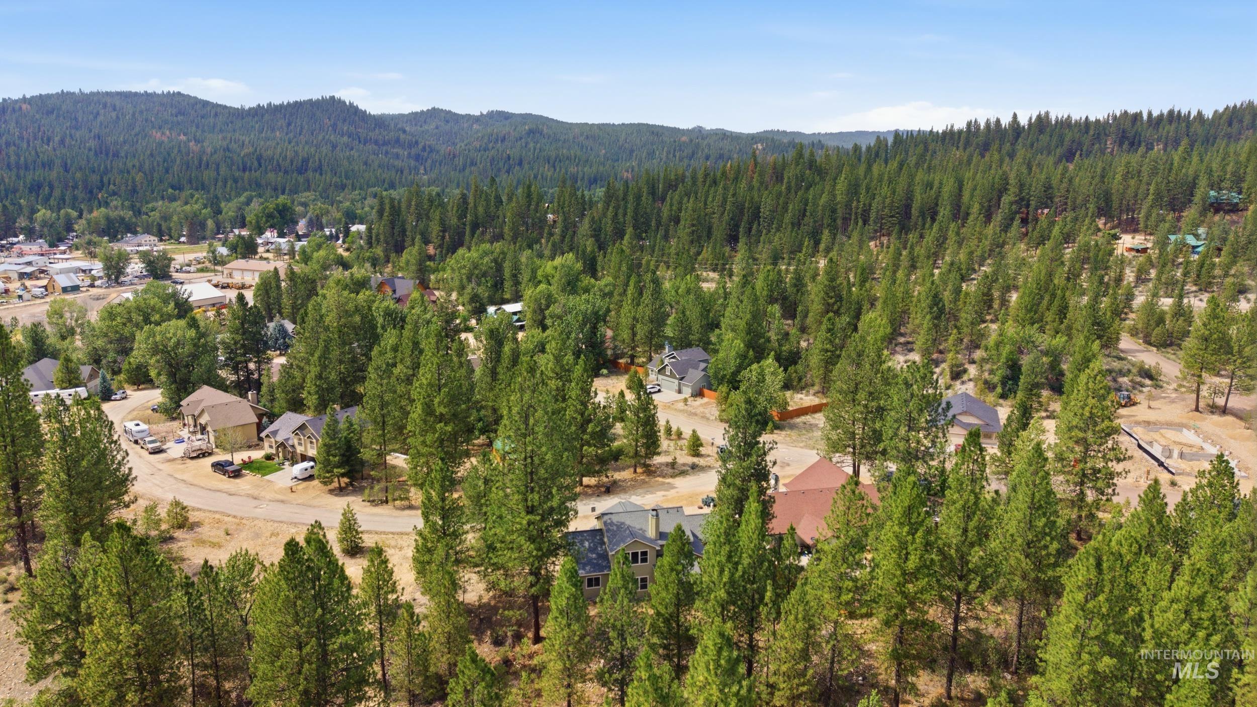 132 Prospector Lane, Idaho City, Idaho 83631, 3 Bedrooms, 3 Bathrooms, Residential For Sale, Price $509,000, 98992018