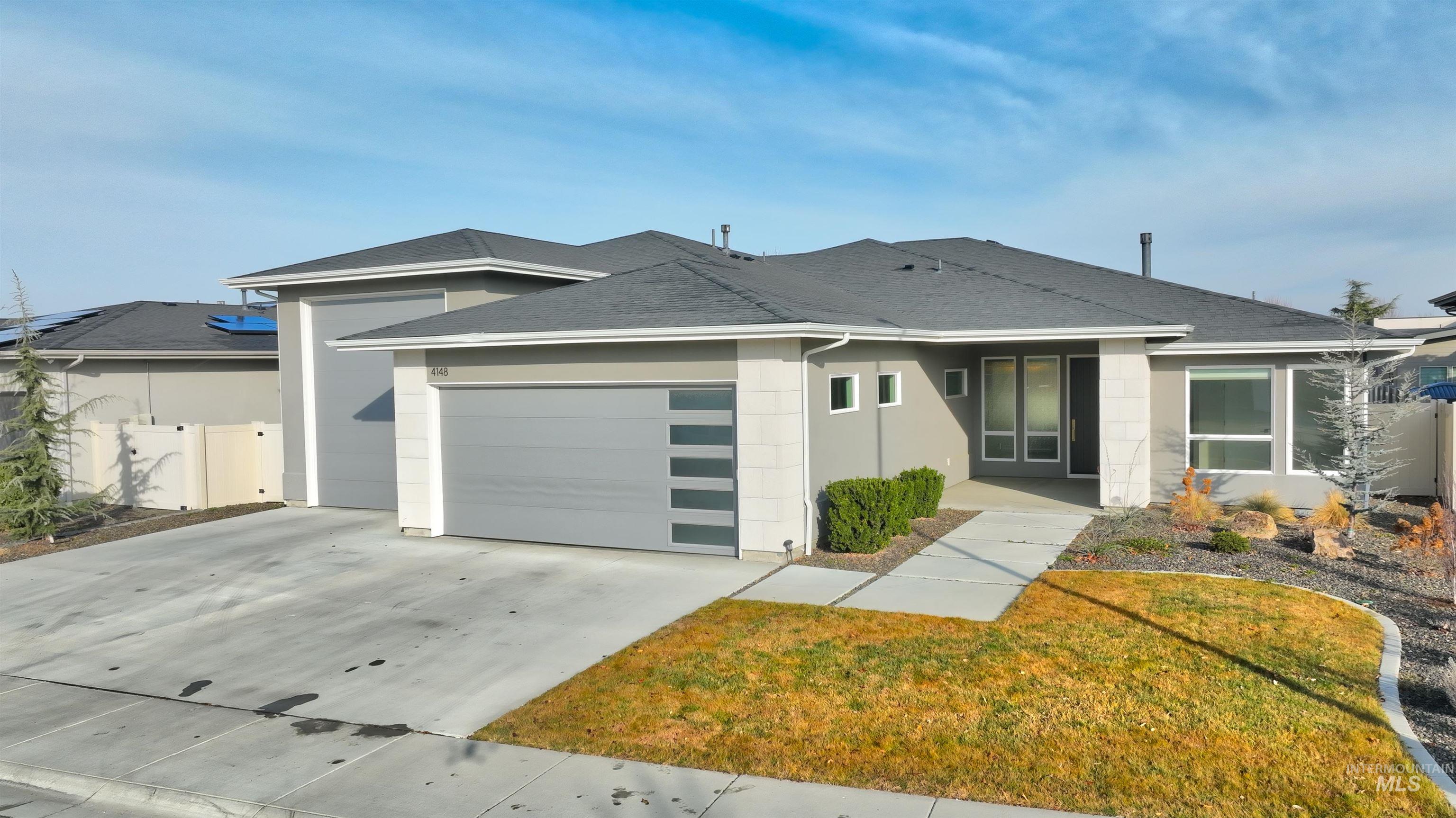 4148 E Copper Point, Meridian, Idaho 83642, 3 Bedrooms, 2.5 Bathrooms, Residential For Sale, Price $874,997, 98992020