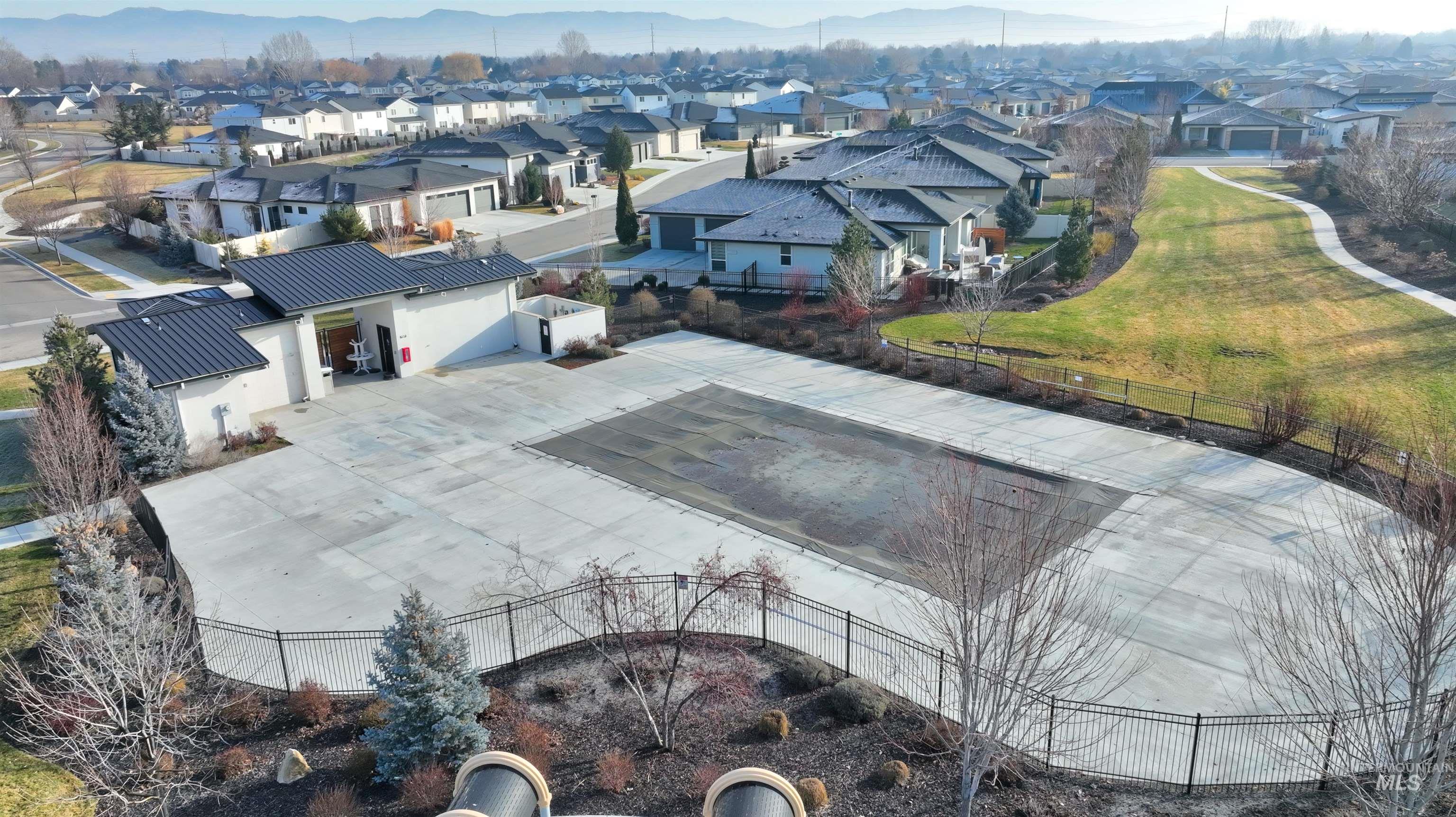4148 E Copper Point, Meridian, Idaho 83642, 3 Bedrooms, 2.5 Bathrooms, Residential For Sale, Price $874,997, 98992020