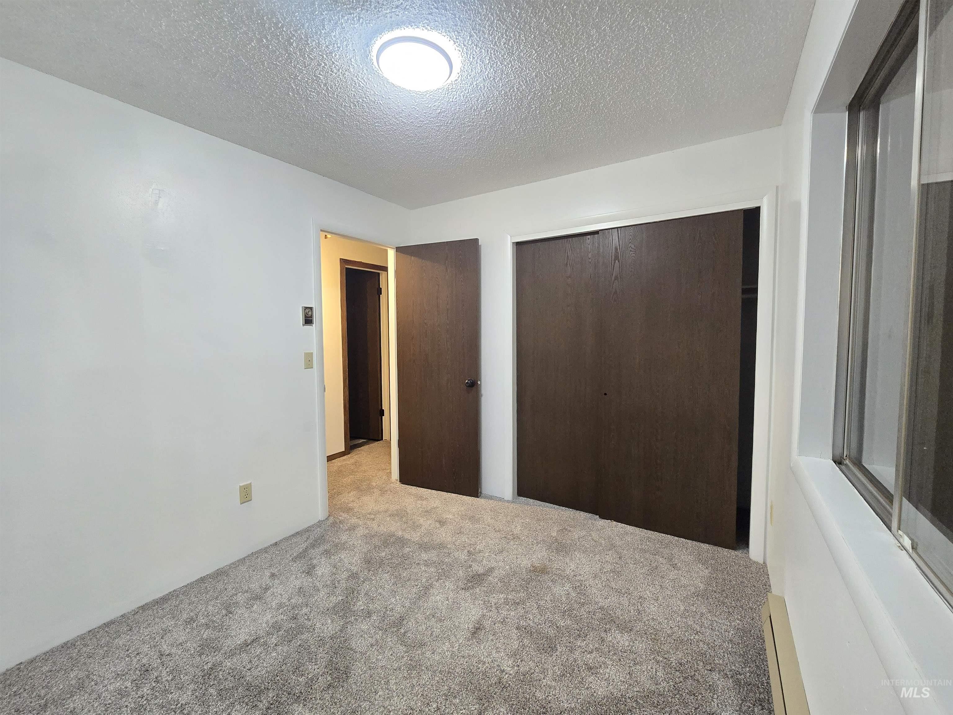 321 W Avenue E, Jerome, Idaho 83338, 3 Bedrooms, 1 Bathroom, Residential For Sale, Price $280,000, 98992026