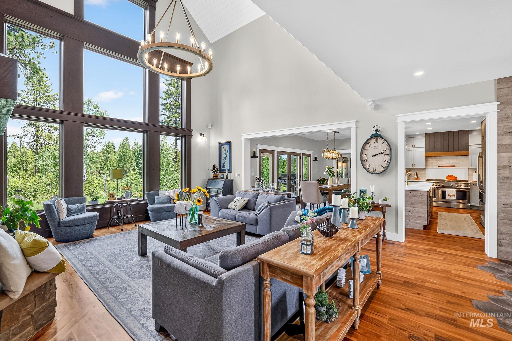 45 Shooting Star Lane, McCall, Idaho 83638, 3 Bedrooms, 3.5 Bathrooms, Residential For Sale, Price $2,150,000,MLS 98992027