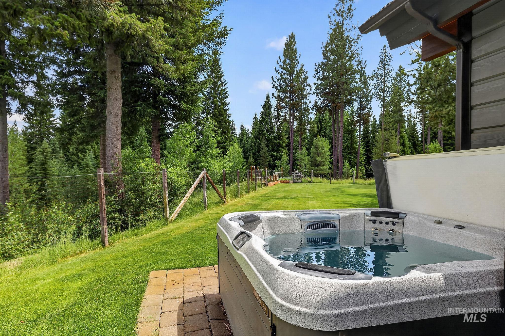 45 Shooting Star Lane, McCall, Idaho 83638, 3 Bedrooms, 3.5 Bathrooms, Residential For Sale, Price $2,150,000,MLS 98992027
