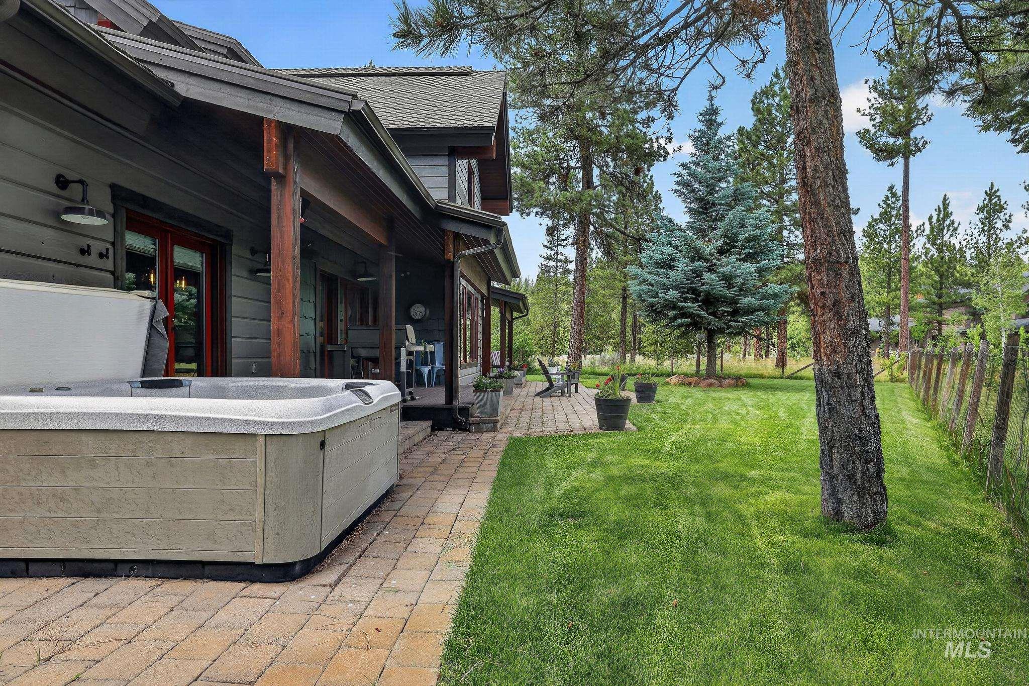 45 Shooting Star Lane, McCall, Idaho 83638, 3 Bedrooms, 3.5 Bathrooms, Residential For Sale, Price $2,150,000,MLS 98992027