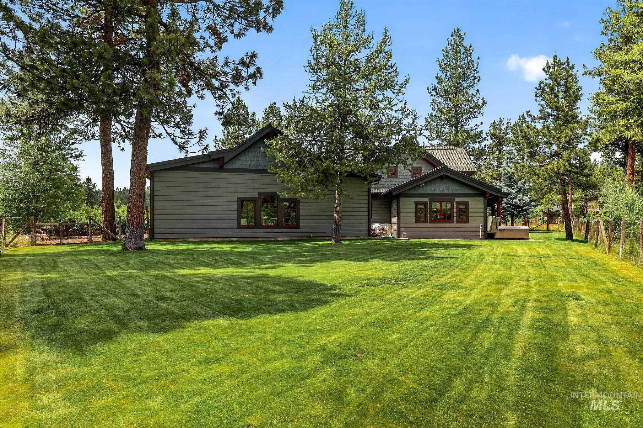 45 Shooting Star Lane, McCall, Idaho 83638, 3 Bedrooms, 3.5 Bathrooms, Residential For Sale, Price $2,150,000,MLS 98992027