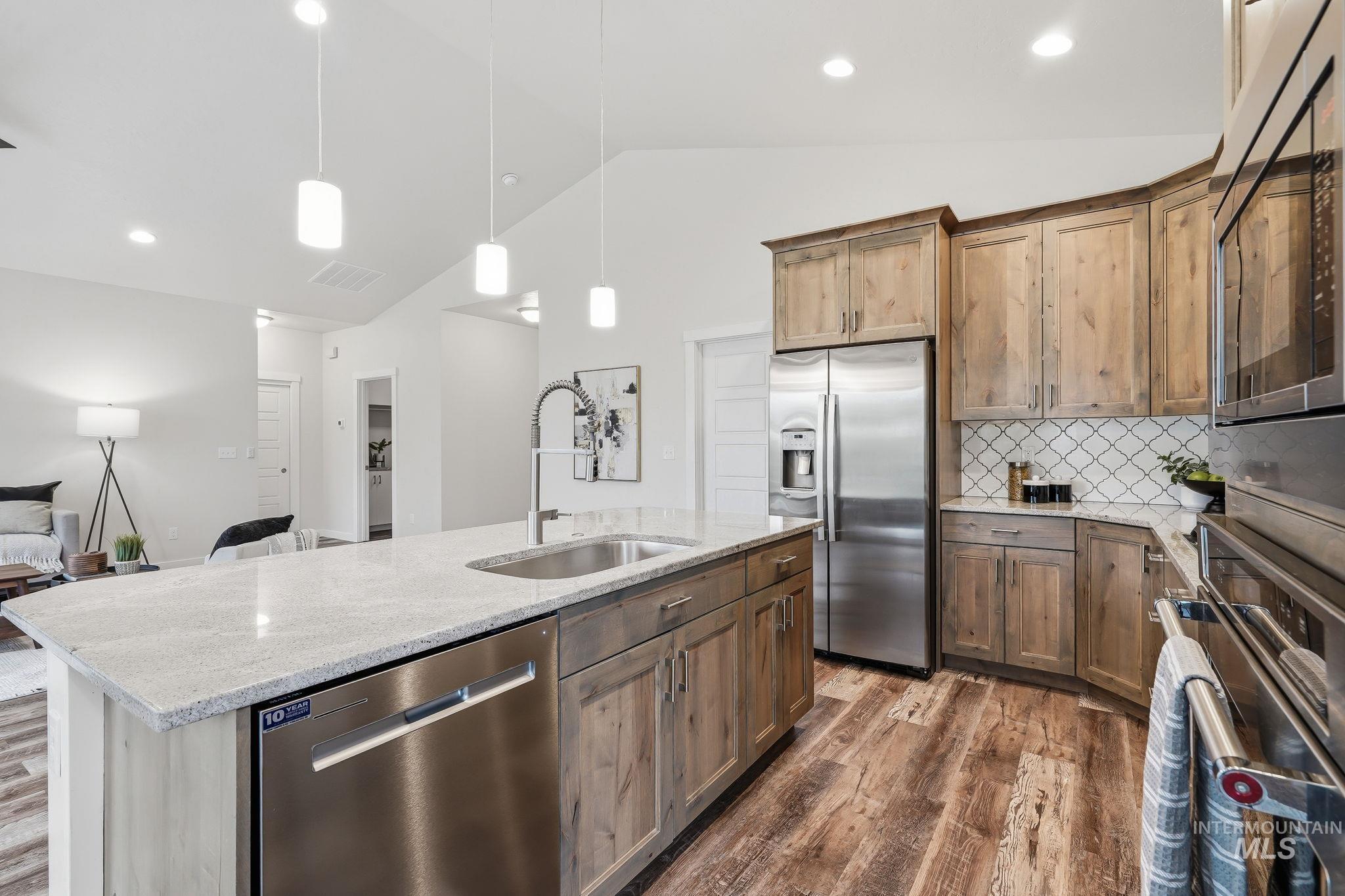 1540 Rome Ave, Emmett, Idaho 83617, 3 Bedrooms, 2 Bathrooms, Residential For Sale, Price $489,500,MLS 98992028