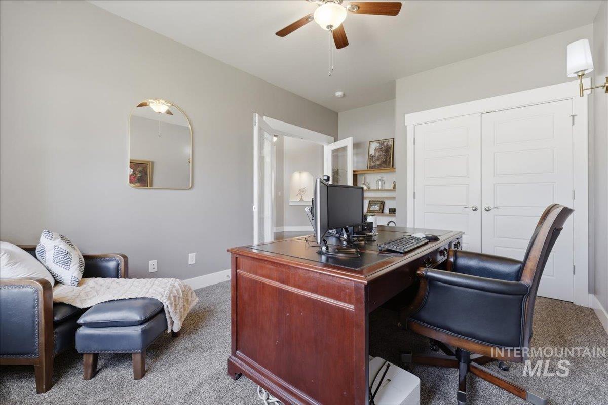 2314 W Herron Loop, Nampa, Idaho 83686, 4 Bedrooms, 2.5 Bathrooms, Residential For Sale, Price $549,900,MLS 98992030