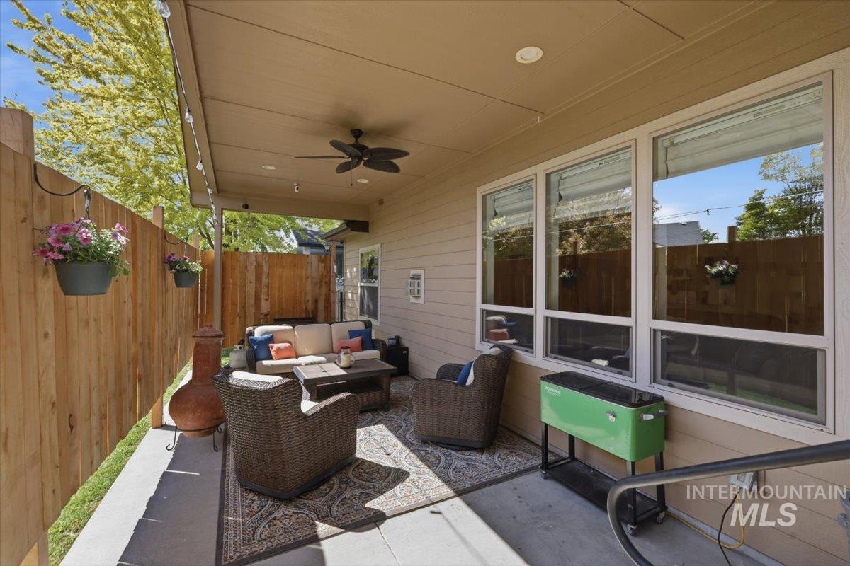 2314 W Herron Loop, Nampa, Idaho 83686, 4 Bedrooms, 2.5 Bathrooms, Residential For Sale, Price $549,900,MLS 98992030