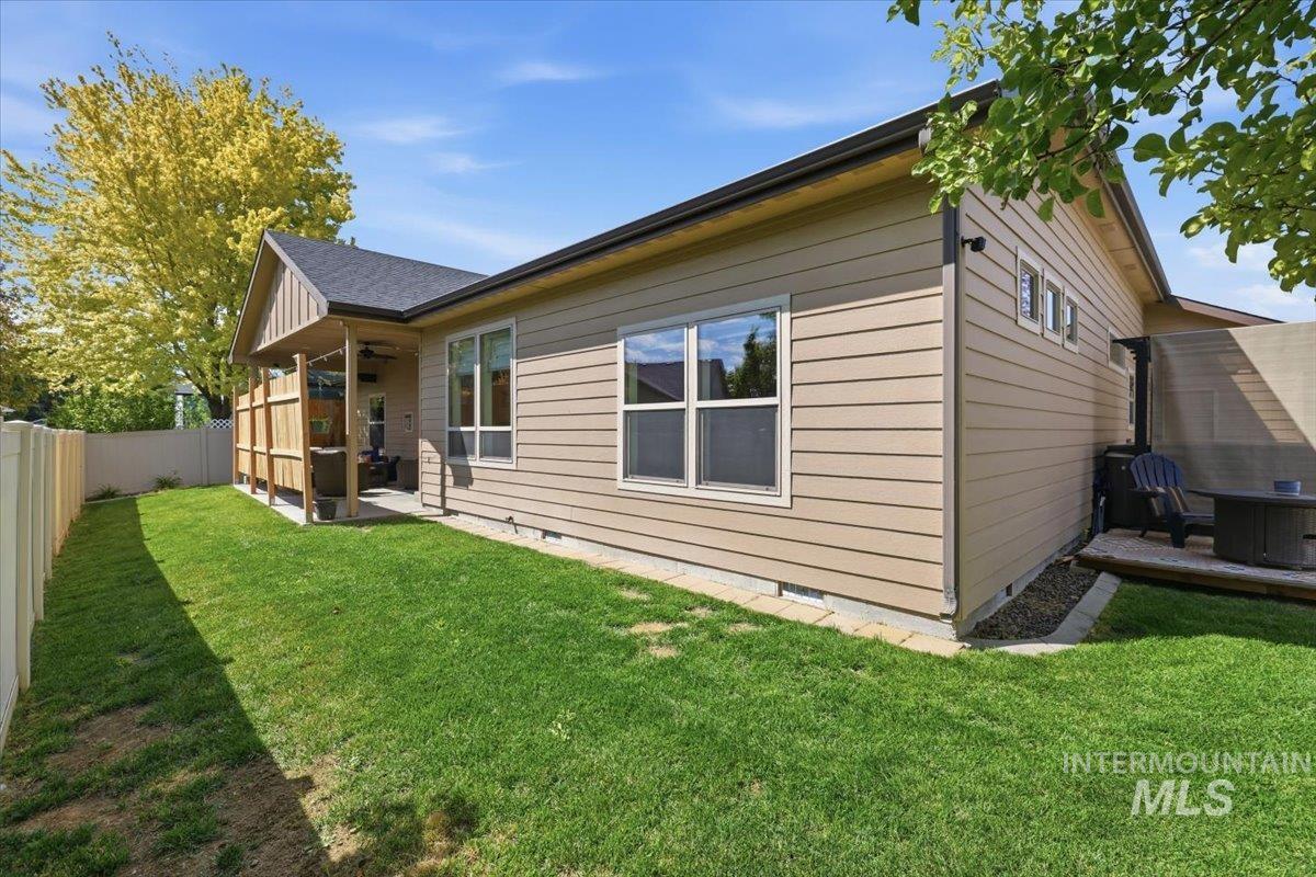 2314 W Herron Loop, Nampa, Idaho 83686, 4 Bedrooms, 2.5 Bathrooms, Residential For Sale, Price $549,900,MLS 98992030