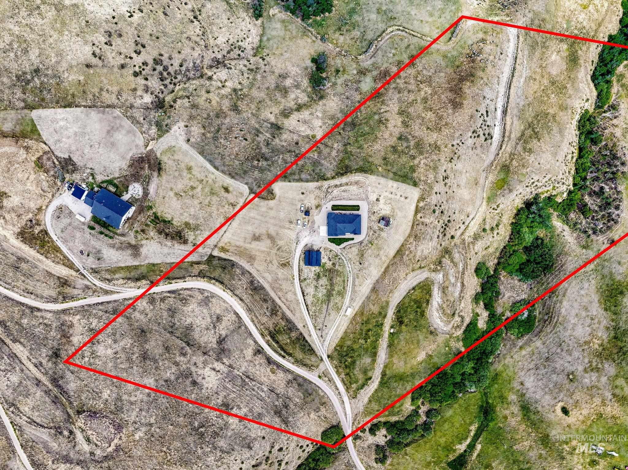 34 Deirdre Dr, Horseshoe Bend, Idaho 83629, 4 Bedrooms, 2.5 Bathrooms, Residential For Sale, Price $1,049,000,MLS 98992032