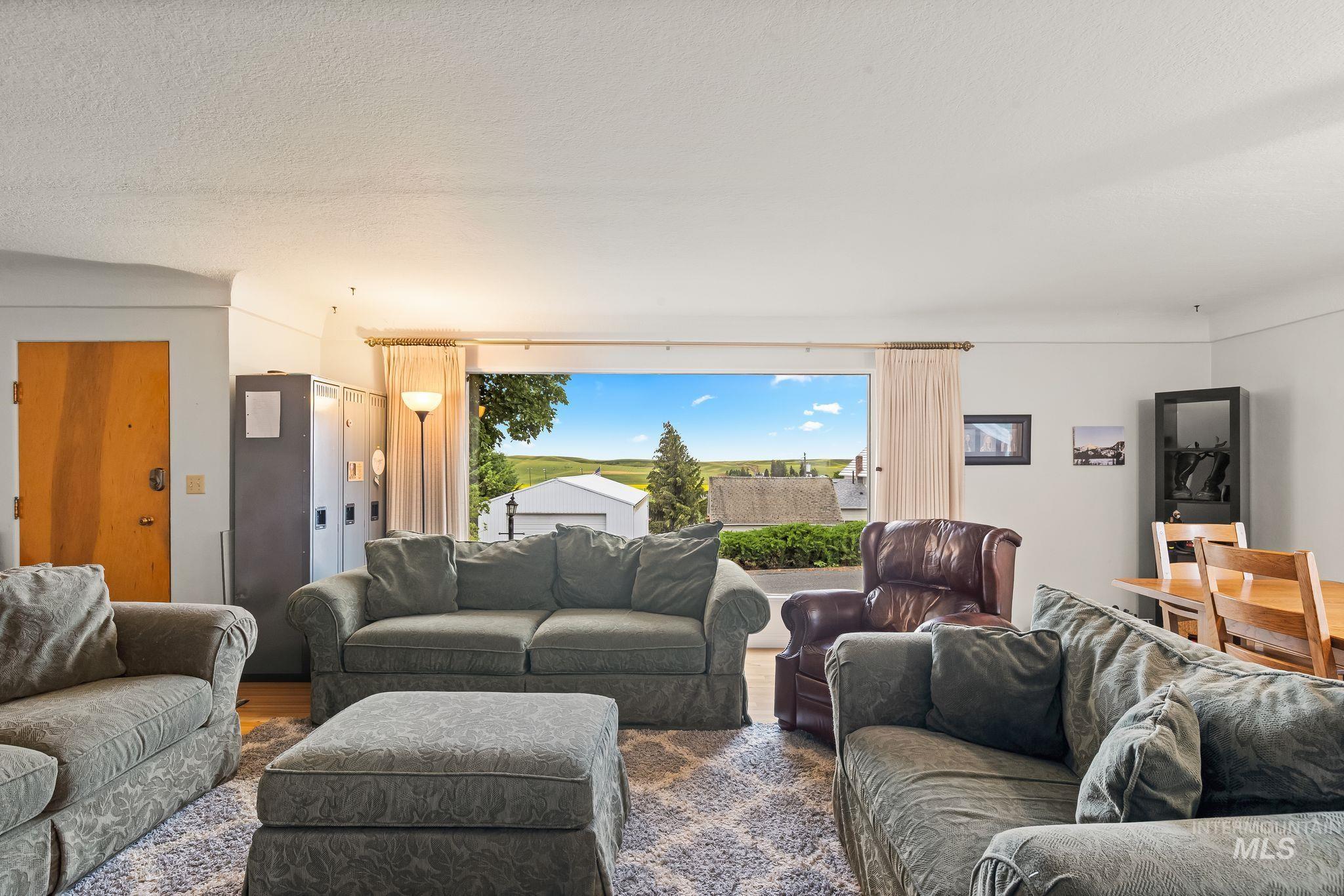 132 W Ash Street, Genesee, Idaho 83832, 4 Bedrooms, 2 Bathrooms, Residential For Sale, Price $458,900,MLS 98992034