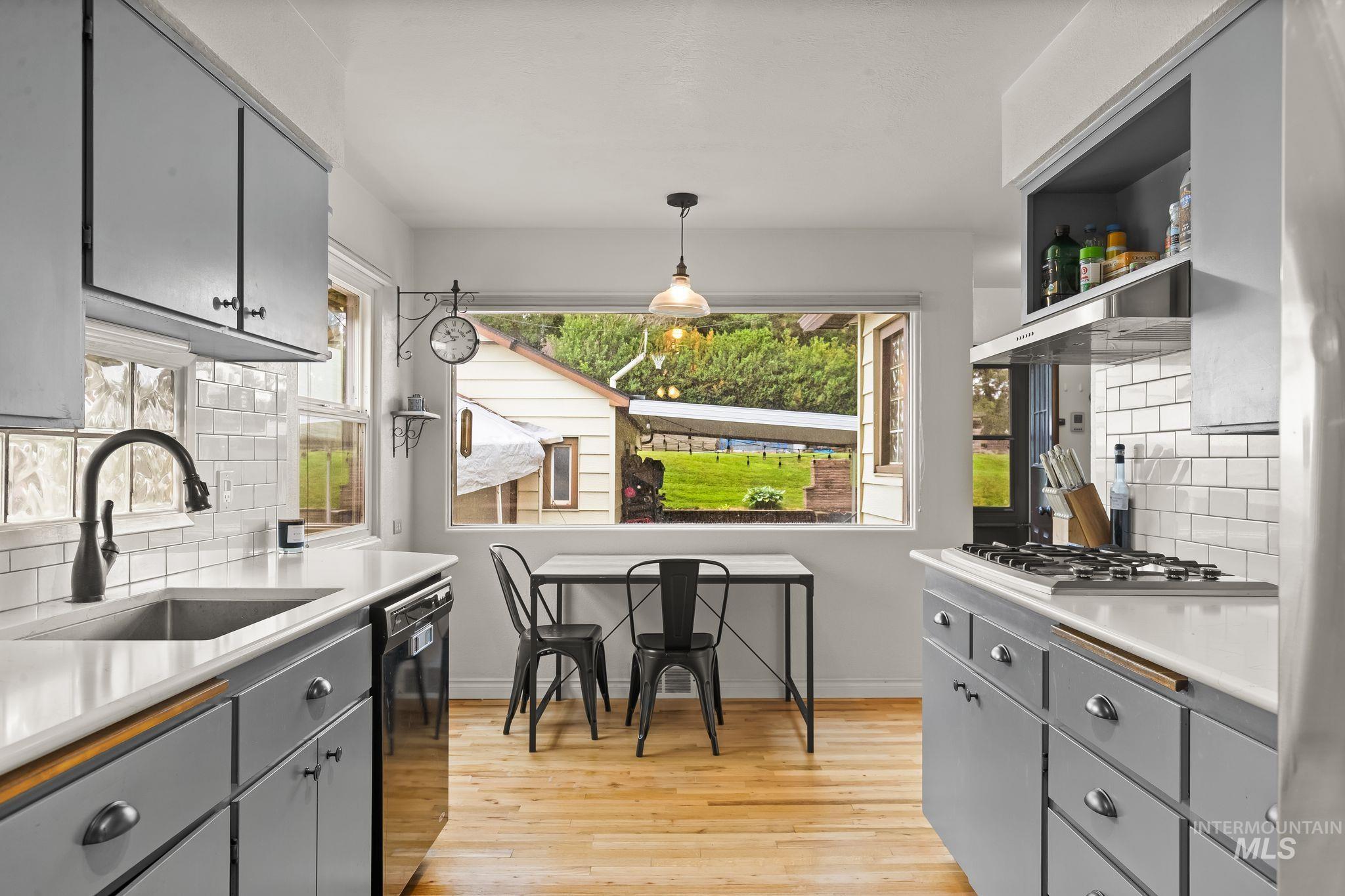 132 W Ash Street, Genesee, Idaho 83832, 4 Bedrooms, 2 Bathrooms, Residential For Sale, Price $458,900,MLS 98992034