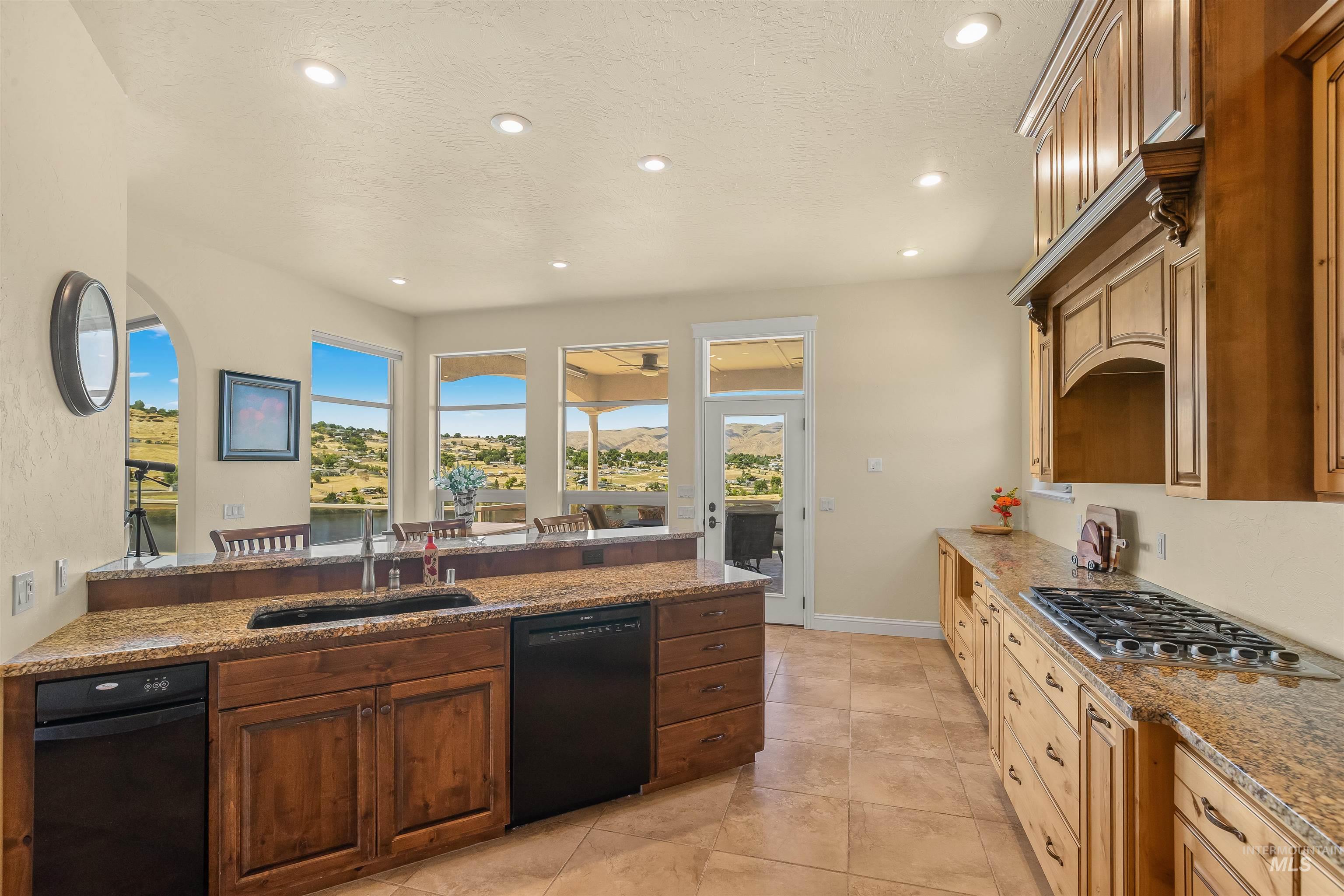 3902 Duthie Blvd, Lewiston, Idaho 83501, 4 Bedrooms, 3 Bathrooms, Residential For Sale, Price $1,250,000,MLS 98992036
