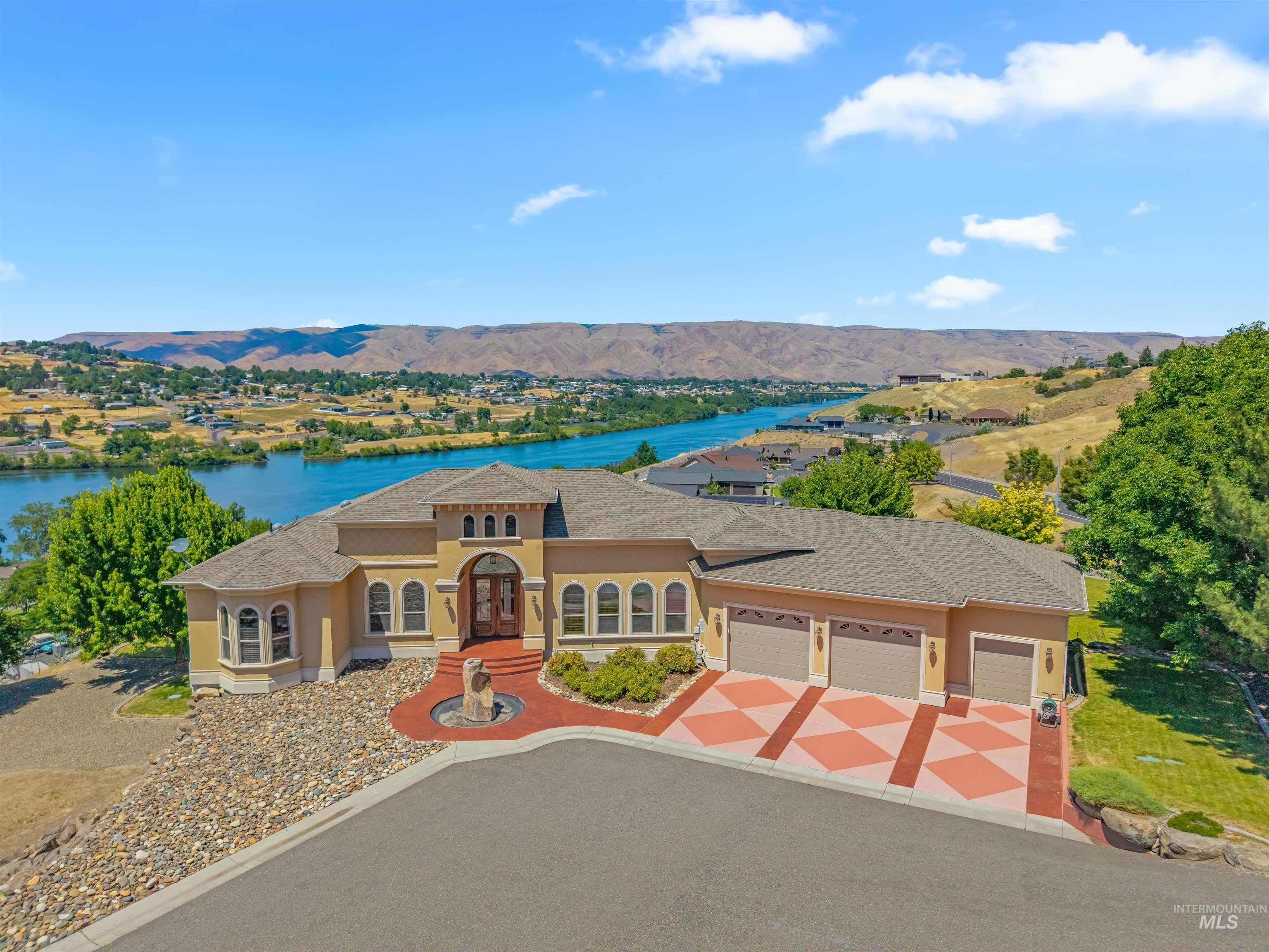 3902 Duthie Blvd, Lewiston, Idaho 83501, 4 Bedrooms, 3 Bathrooms, Residential For Sale, Price $1,250,000,MLS 98992036