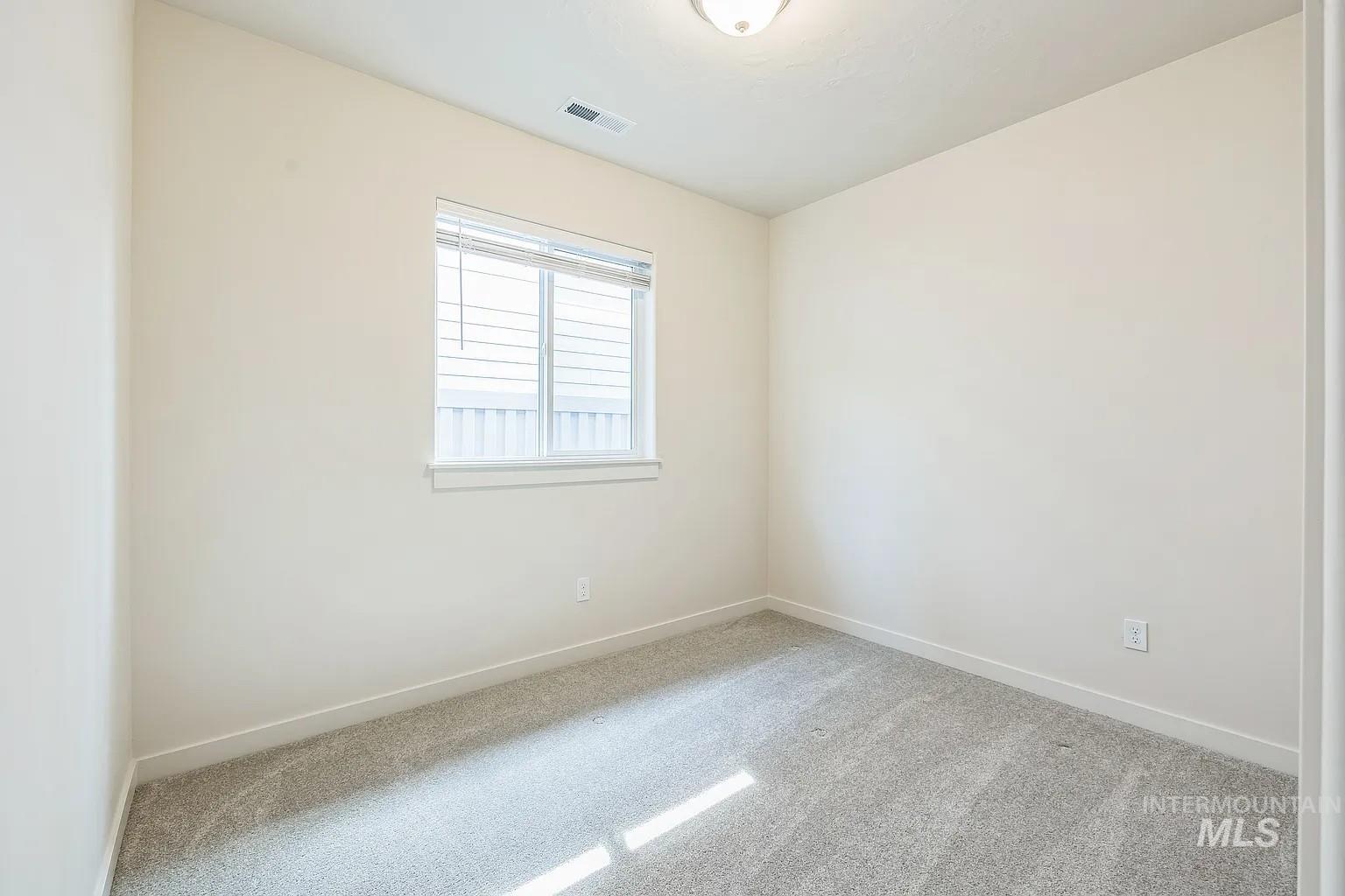 8886 W Middle Fork St., Boise, Idaho 83709, 3 Bedrooms, 2 Bathrooms, Residential For Sale, Price $445,000,MLS 98992037