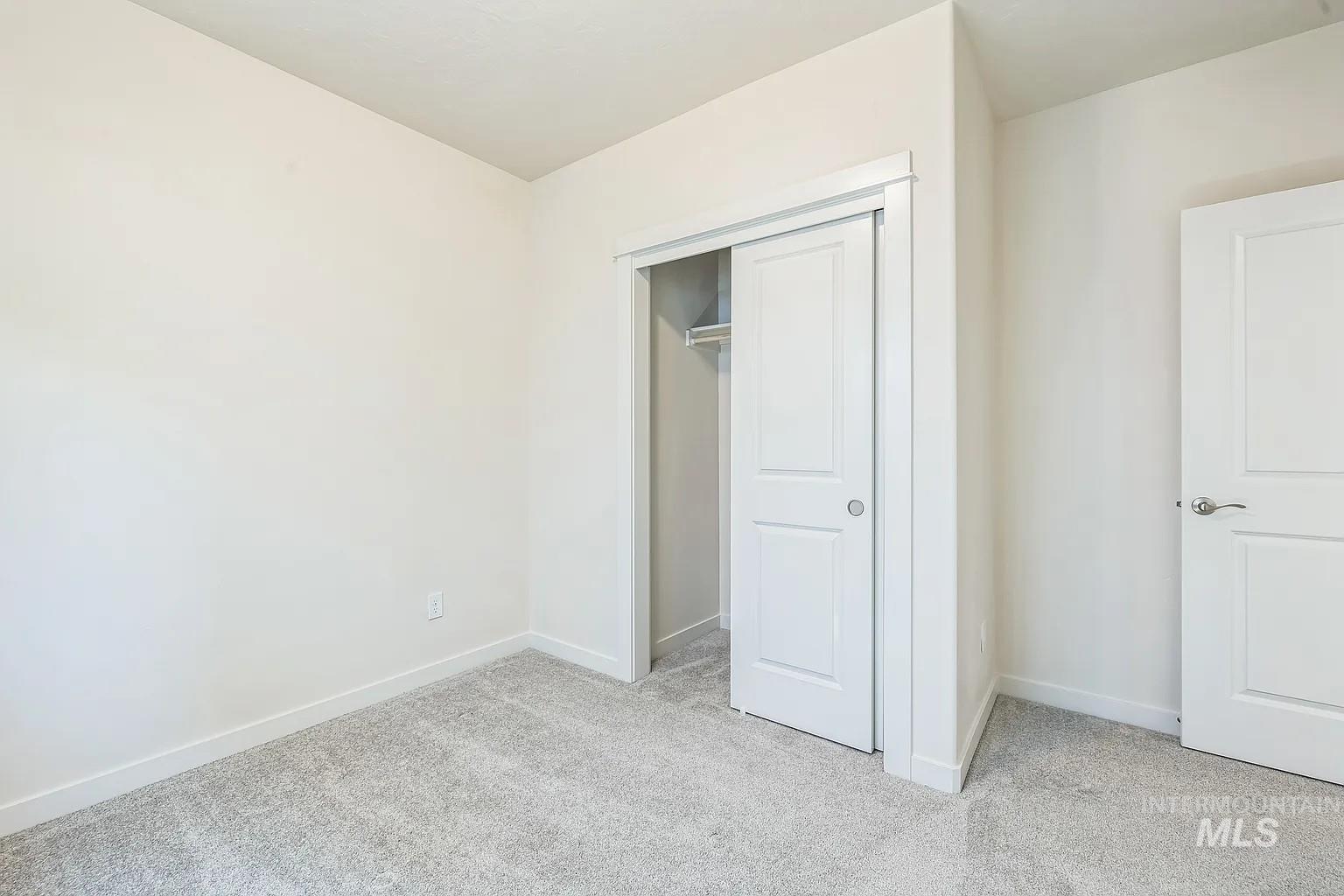 8886 W Middle Fork St., Boise, Idaho 83709, 3 Bedrooms, 2 Bathrooms, Residential For Sale, Price $445,000,MLS 98992037