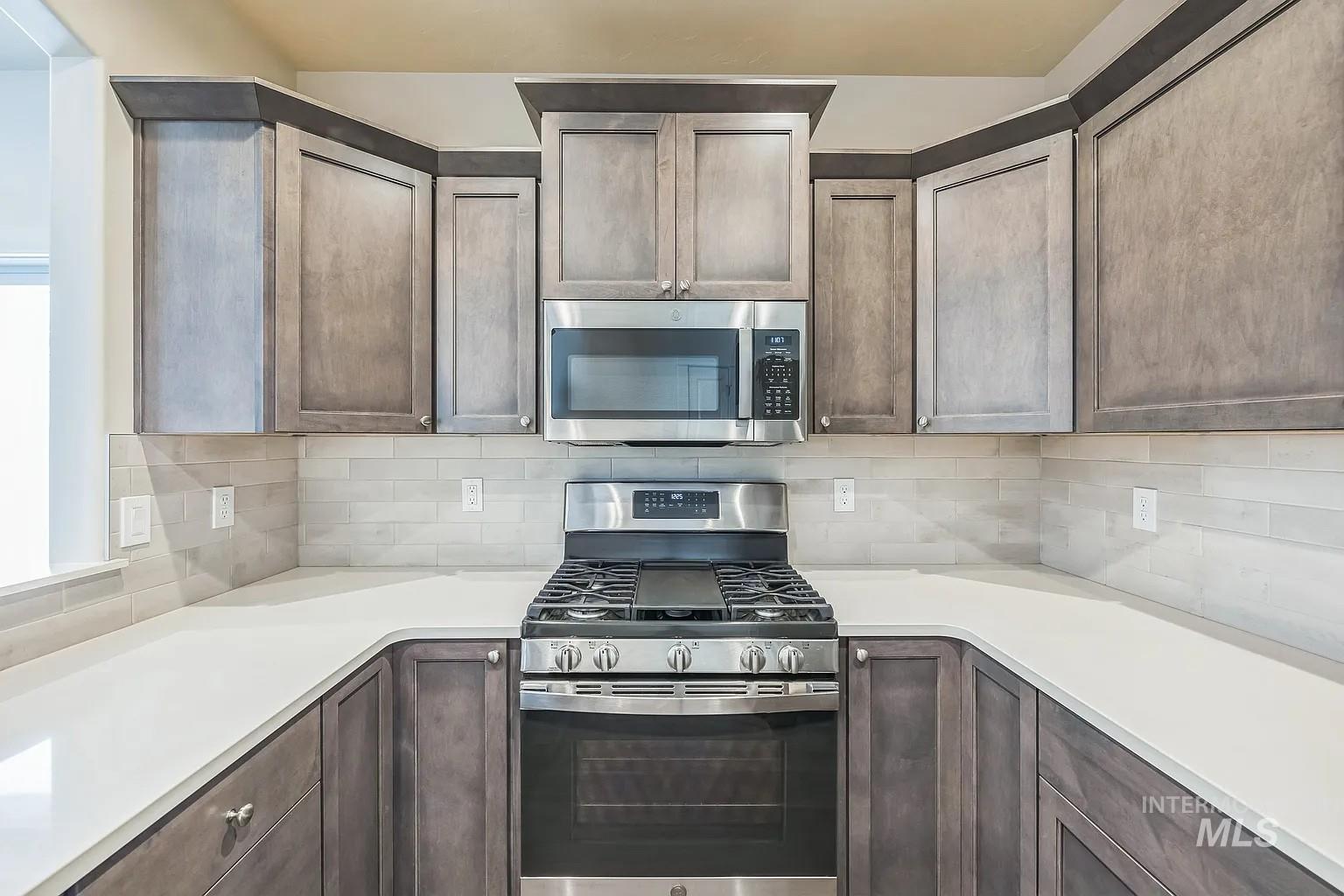 8886 W Middle Fork St., Boise, Idaho 83709, 3 Bedrooms, 2 Bathrooms, Residential For Sale, Price $445,000,MLS 98992037