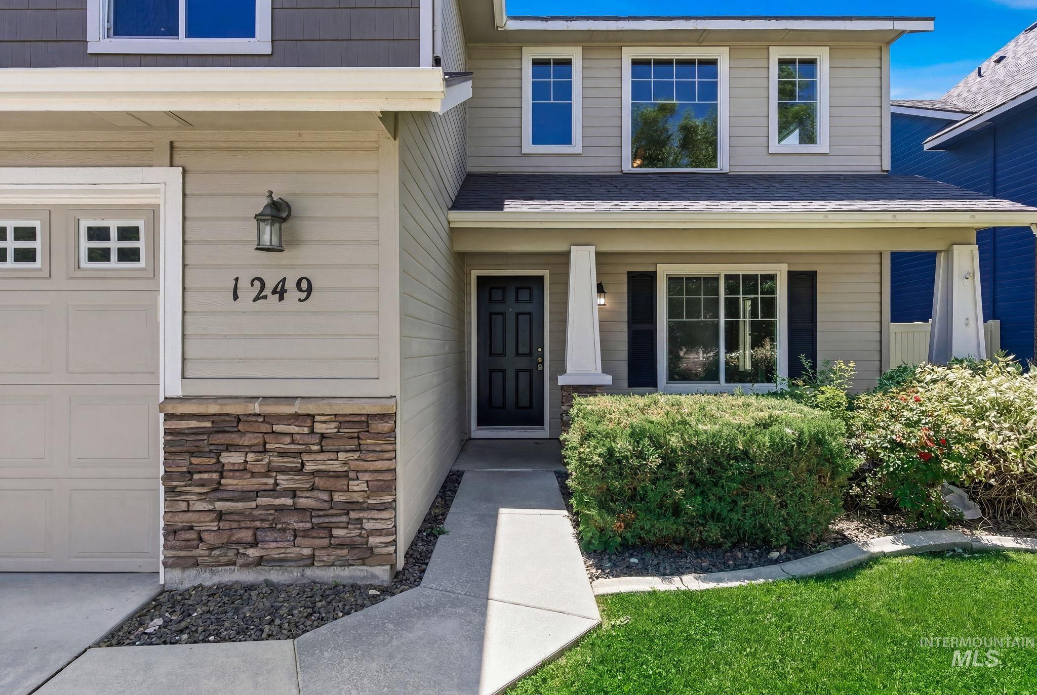 1249 E Sicily, Meridian, Idaho 83642, 4 Bedrooms, 2.5 Bathrooms, Residential For Sale, Price $535,000,MLS 98992042
