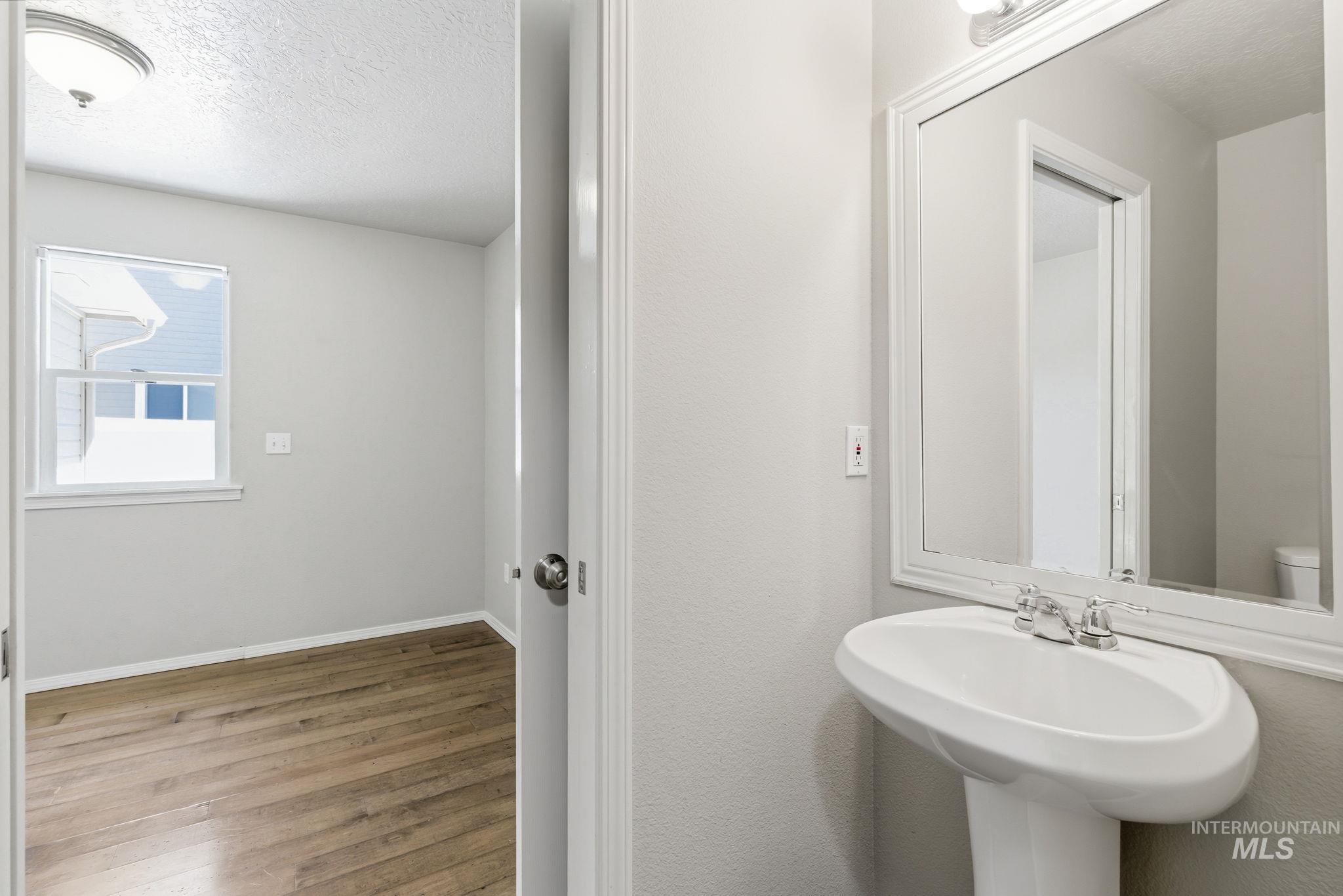 1249 E Sicily, Meridian, Idaho 83642, 4 Bedrooms, 2.5 Bathrooms, Residential For Sale, Price $535,000,MLS 98992042