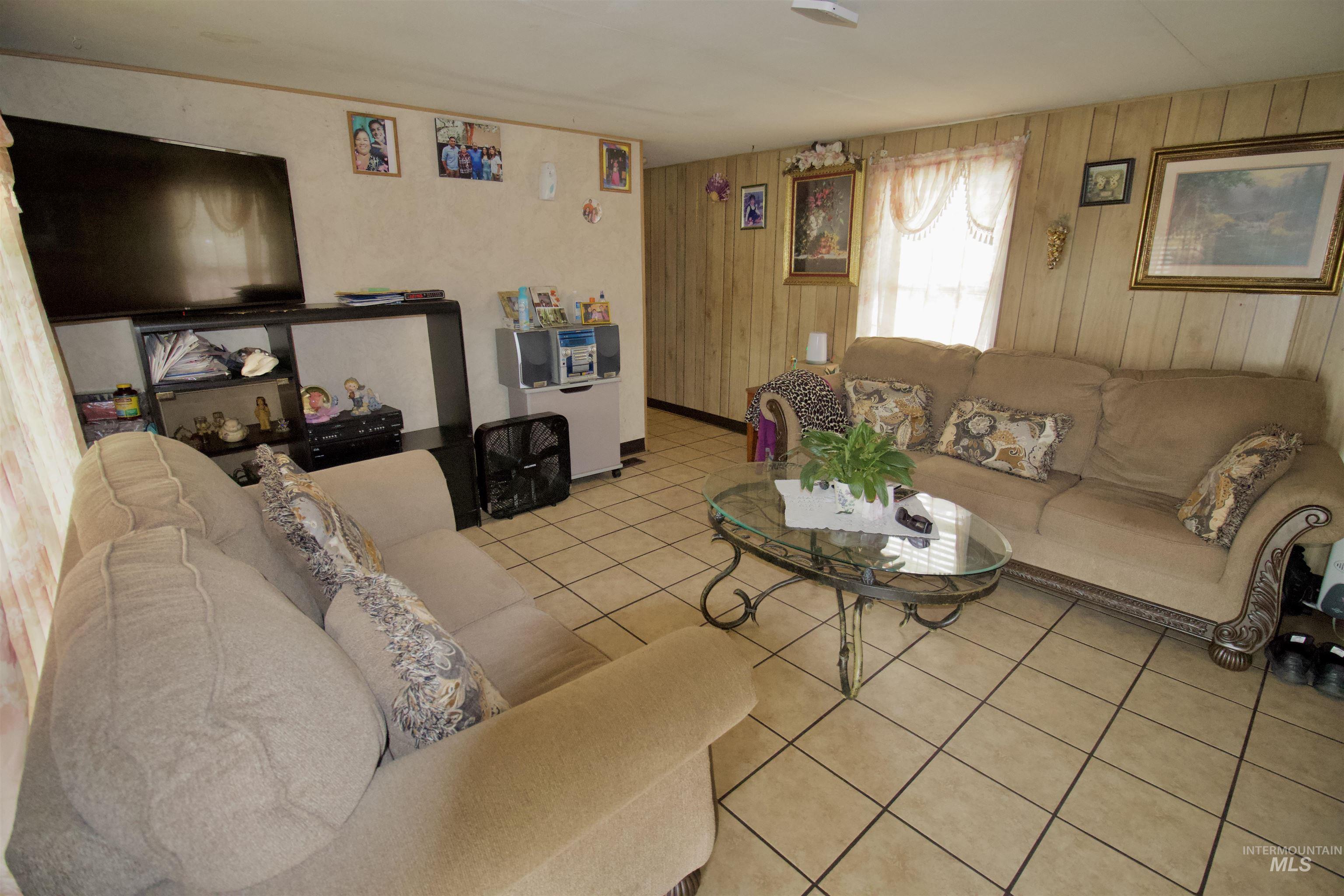 1500 W 7th St #61, Weiser, Idaho 83672, 2 Bedrooms, 1 Bathroom, Residential For Sale, Price $44,900,MLS 98992043