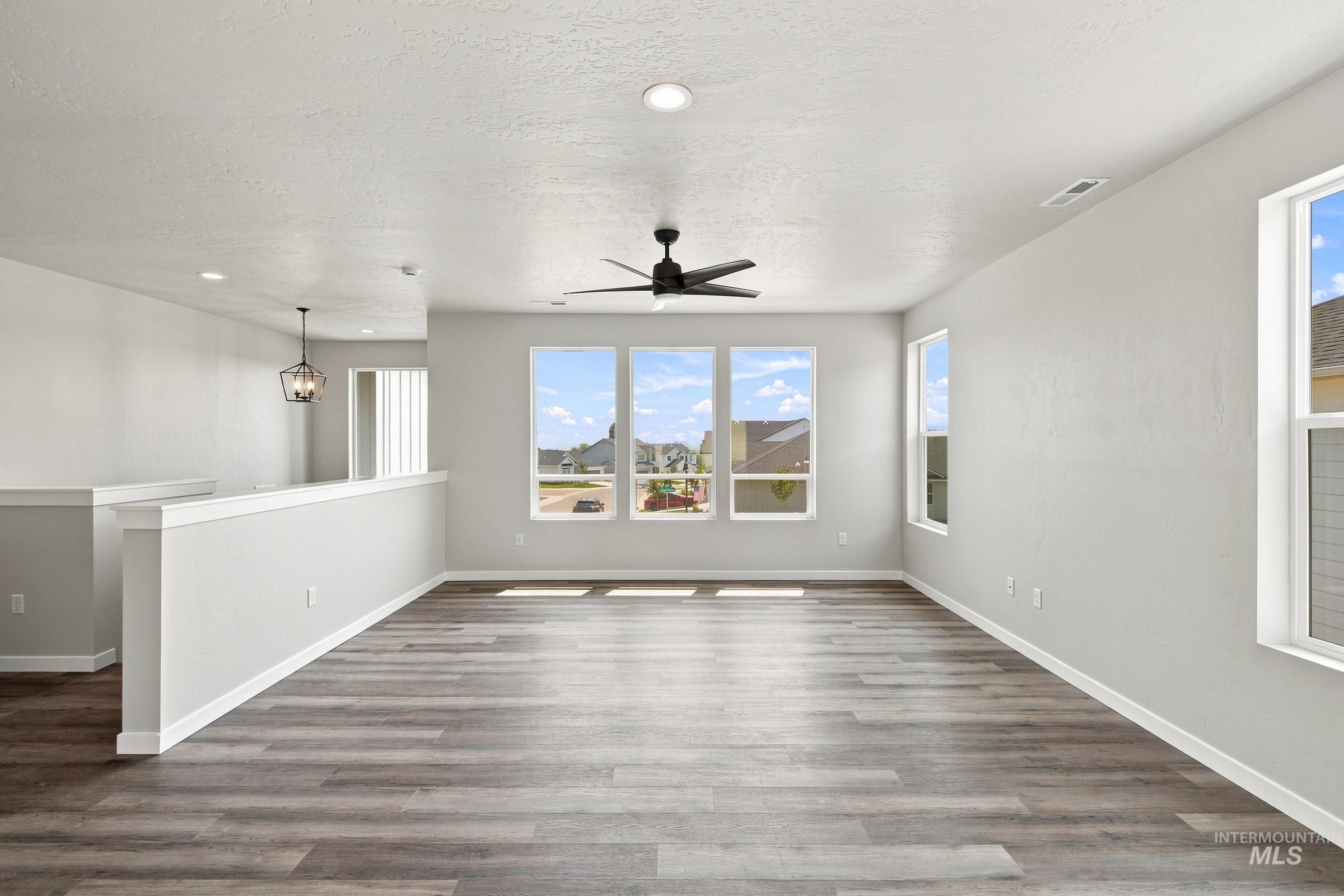 11678 W Snow Flower Dr, Star, Idaho 83669, 4 Bedrooms, 2 Bathrooms, Residential For Sale, Price $616,990,MLS 98992049