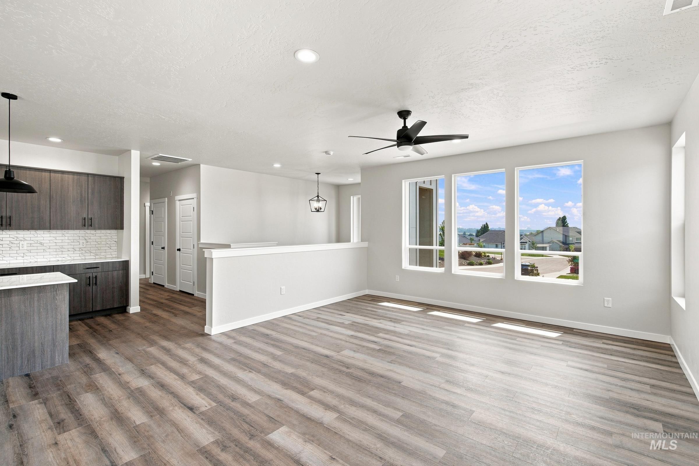 11678 W Snow Flower Dr, Star, Idaho 83669, 4 Bedrooms, 2 Bathrooms, Residential For Sale, Price $616,990,MLS 98992049