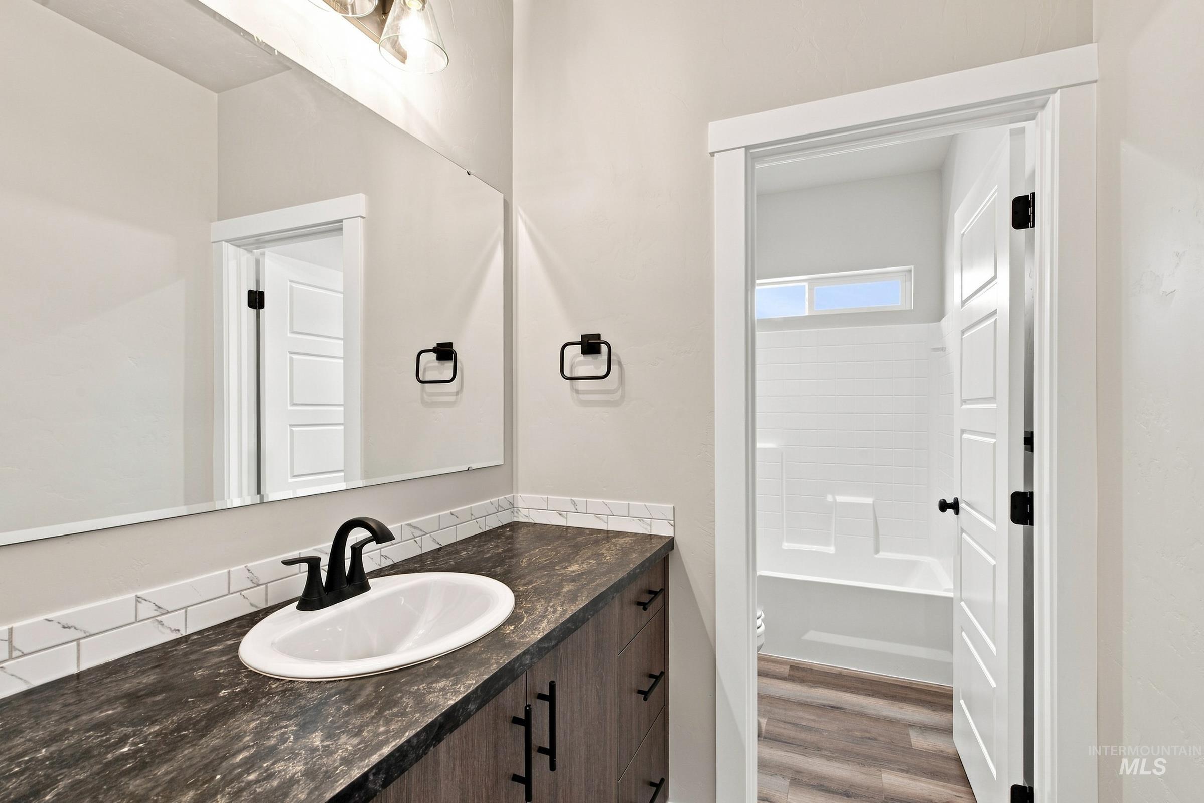 11678 W Snow Flower Dr, Star, Idaho 83669, 4 Bedrooms, 2 Bathrooms, Residential For Sale, Price $616,990,MLS 98992049