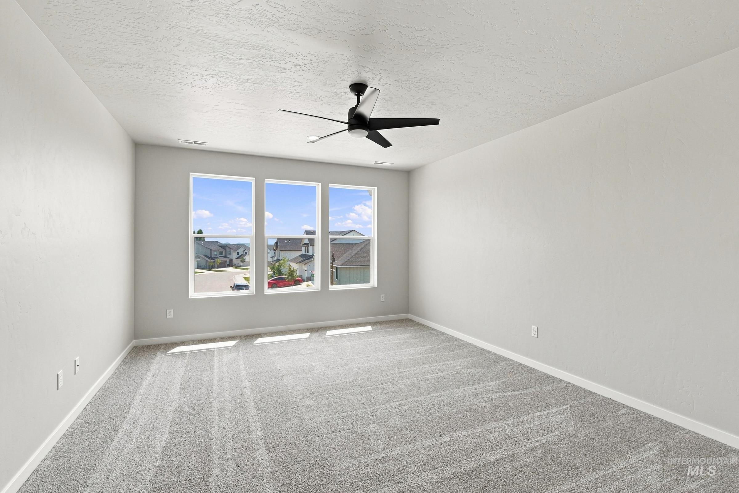 11678 W Snow Flower Dr, Star, Idaho 83669, 4 Bedrooms, 2 Bathrooms, Residential For Sale, Price $616,990,MLS 98992049
