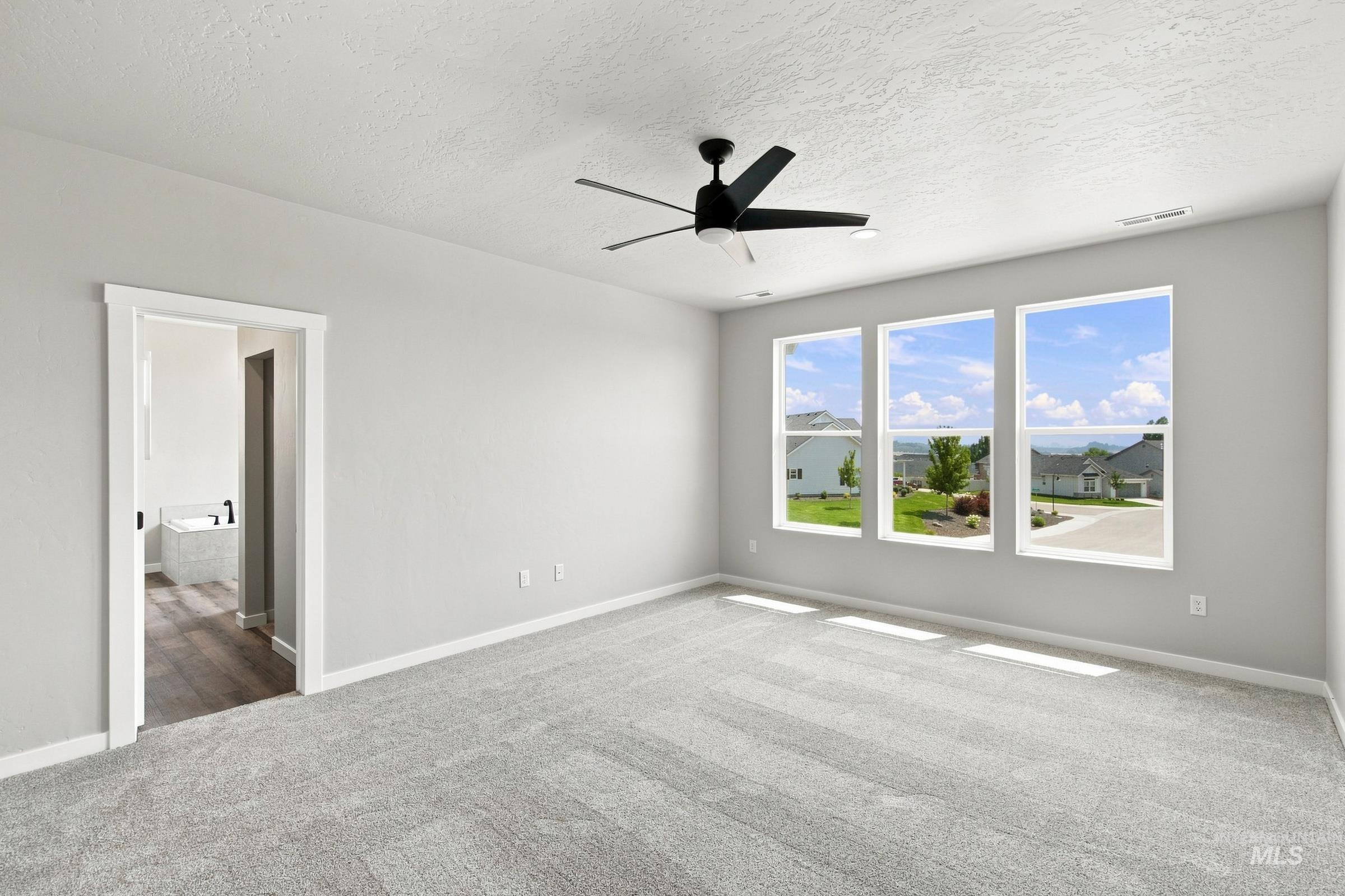 11678 W Snow Flower Dr, Star, Idaho 83669, 4 Bedrooms, 2 Bathrooms, Residential For Sale, Price $616,990,MLS 98992049