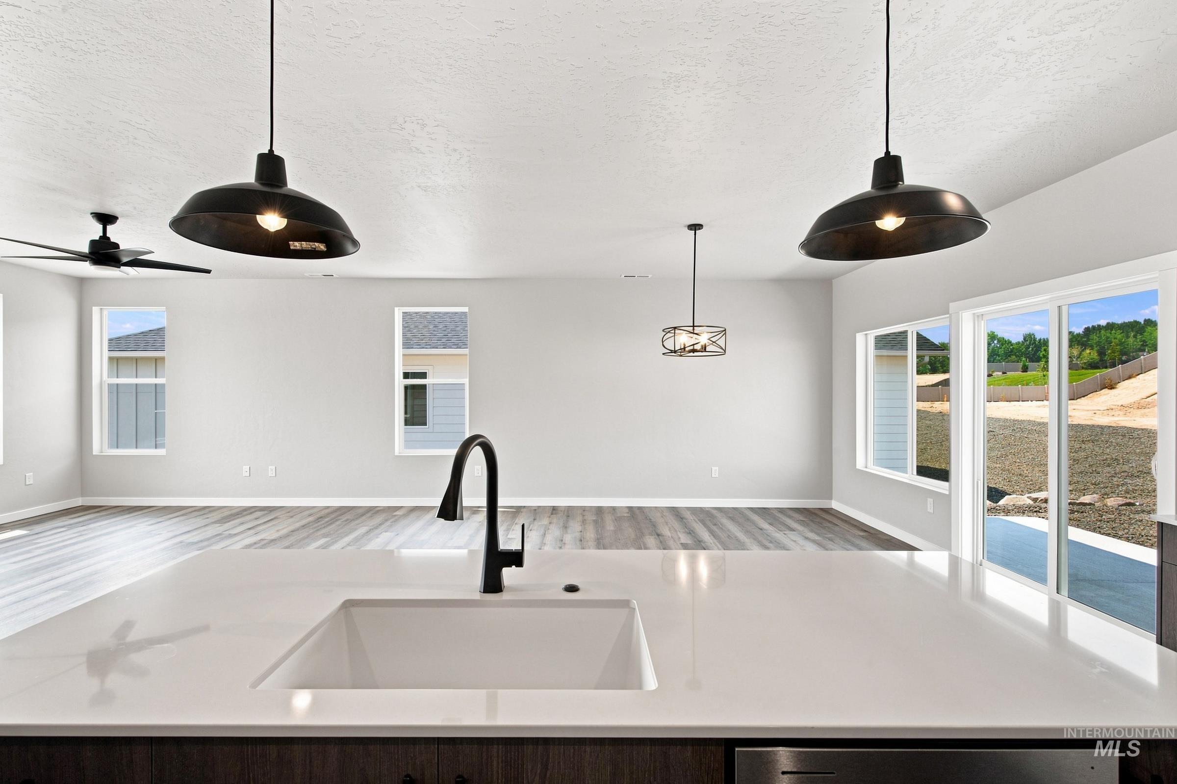 11678 W Snow Flower Dr, Star, Idaho 83669, 4 Bedrooms, 2 Bathrooms, Residential For Sale, Price $616,990,MLS 98992049