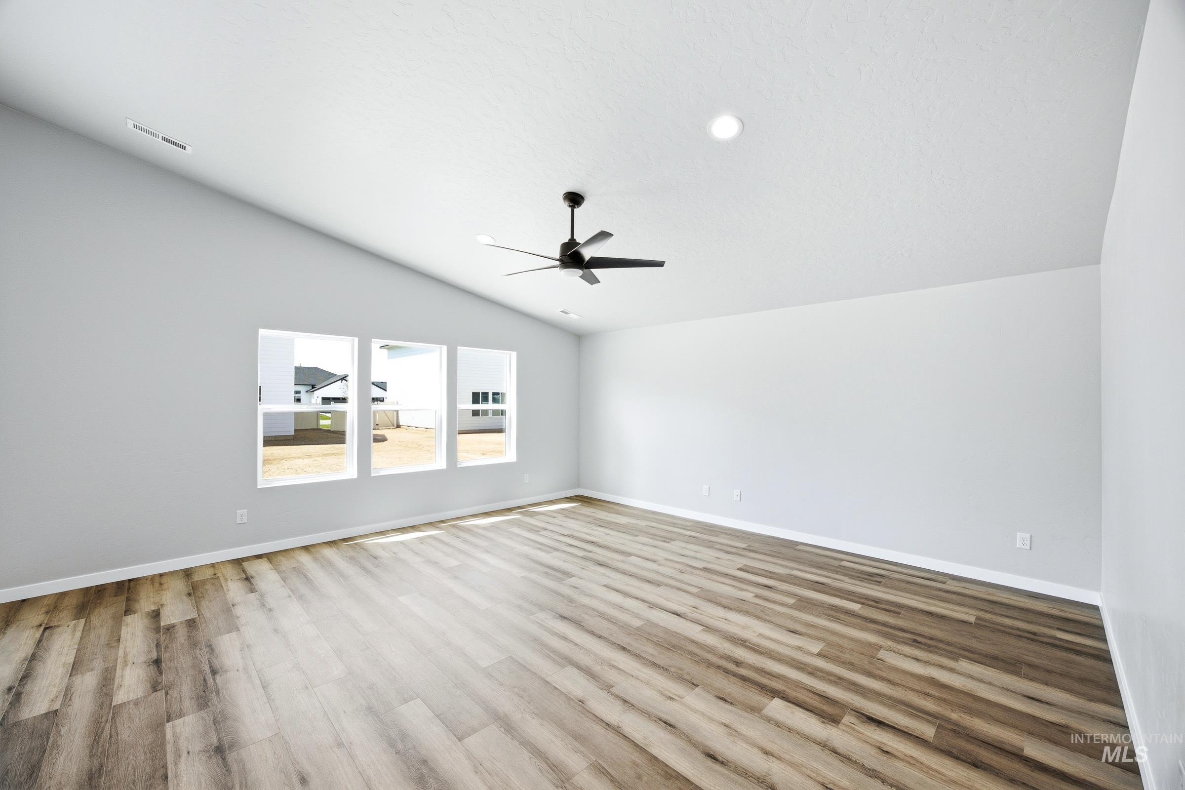 8319 E Presley Ct, Nampa, Idaho 83687, 4 Bedrooms, 2 Bathrooms, Residential For Sale, Price $469,990, 98992050