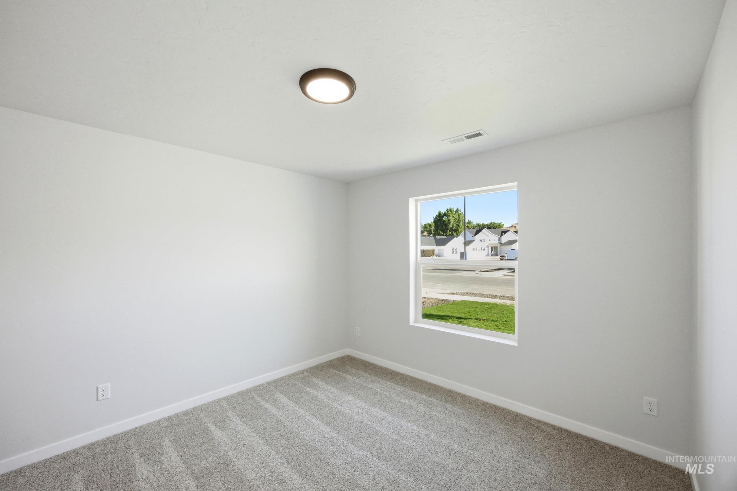 1419 Sunday River St, Middleton, Idaho 83644, 5 Bedrooms, 3 Bathrooms, Residential For Sale, Price $544,990,MLS 98992052
