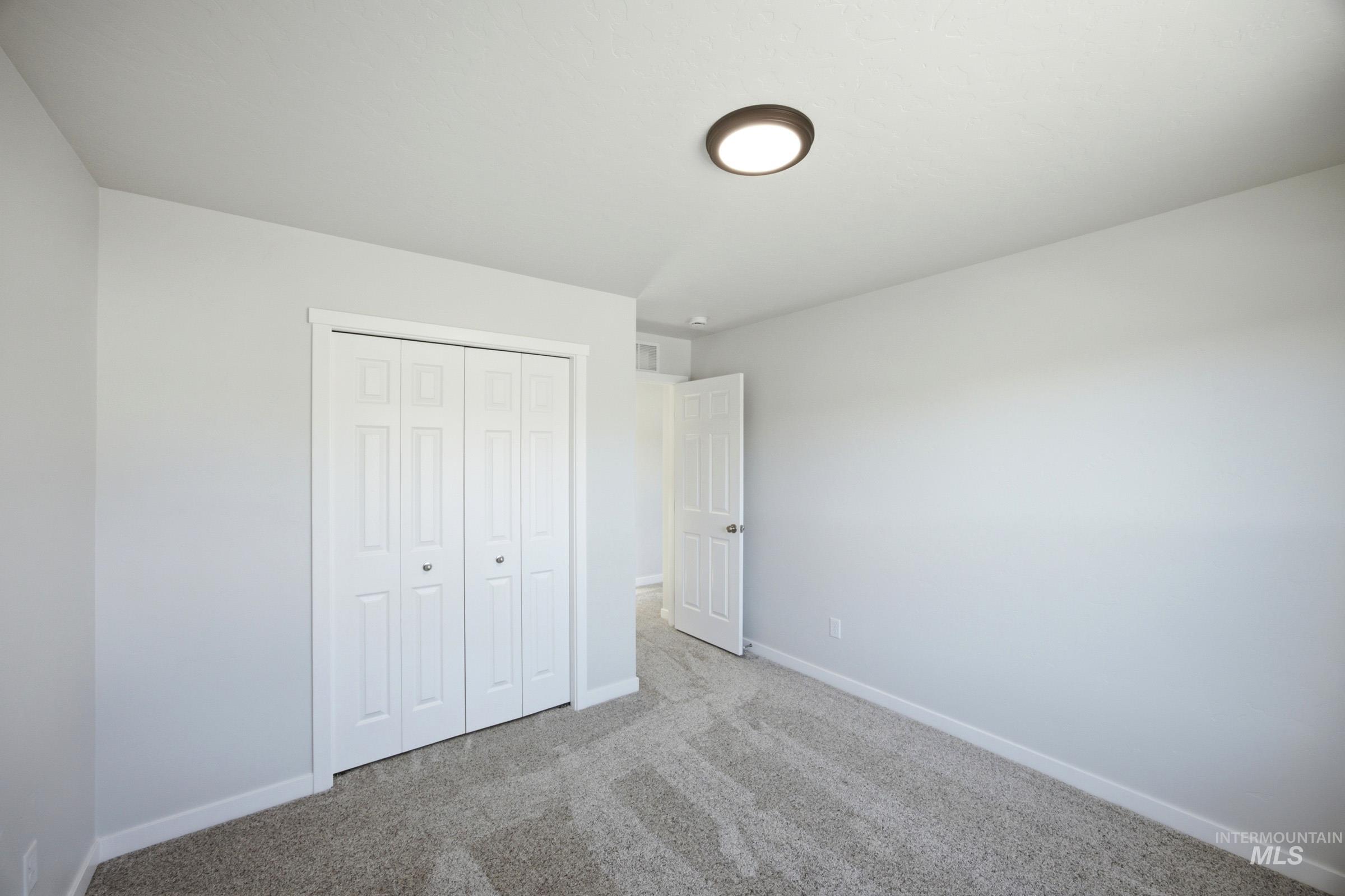 1419 Sunday River St, Middleton, Idaho 83644, 5 Bedrooms, 3 Bathrooms, Residential For Sale, Price $544,990,MLS 98992052