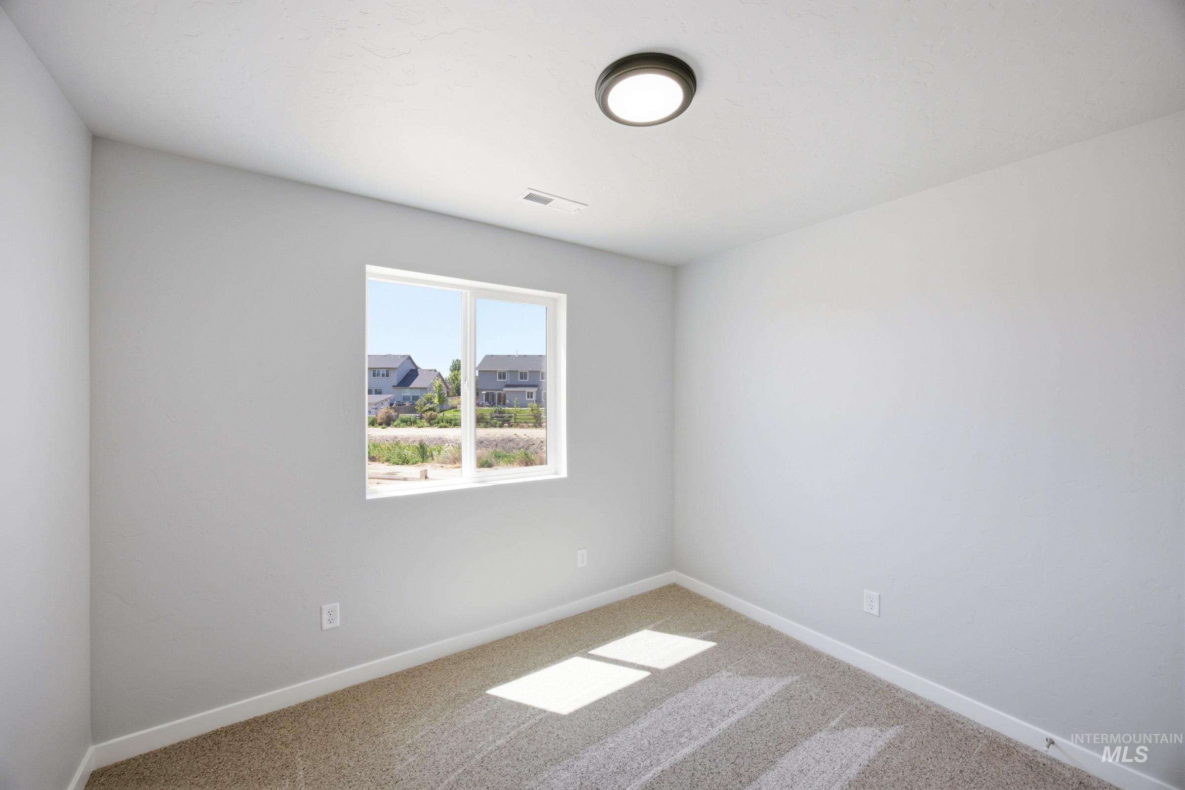 1651 Woods Bog Ave, Middleton, Idaho 83644, 5 Bedrooms, 3 Bathrooms, Residential For Sale, Price $539,990,MLS 98992053