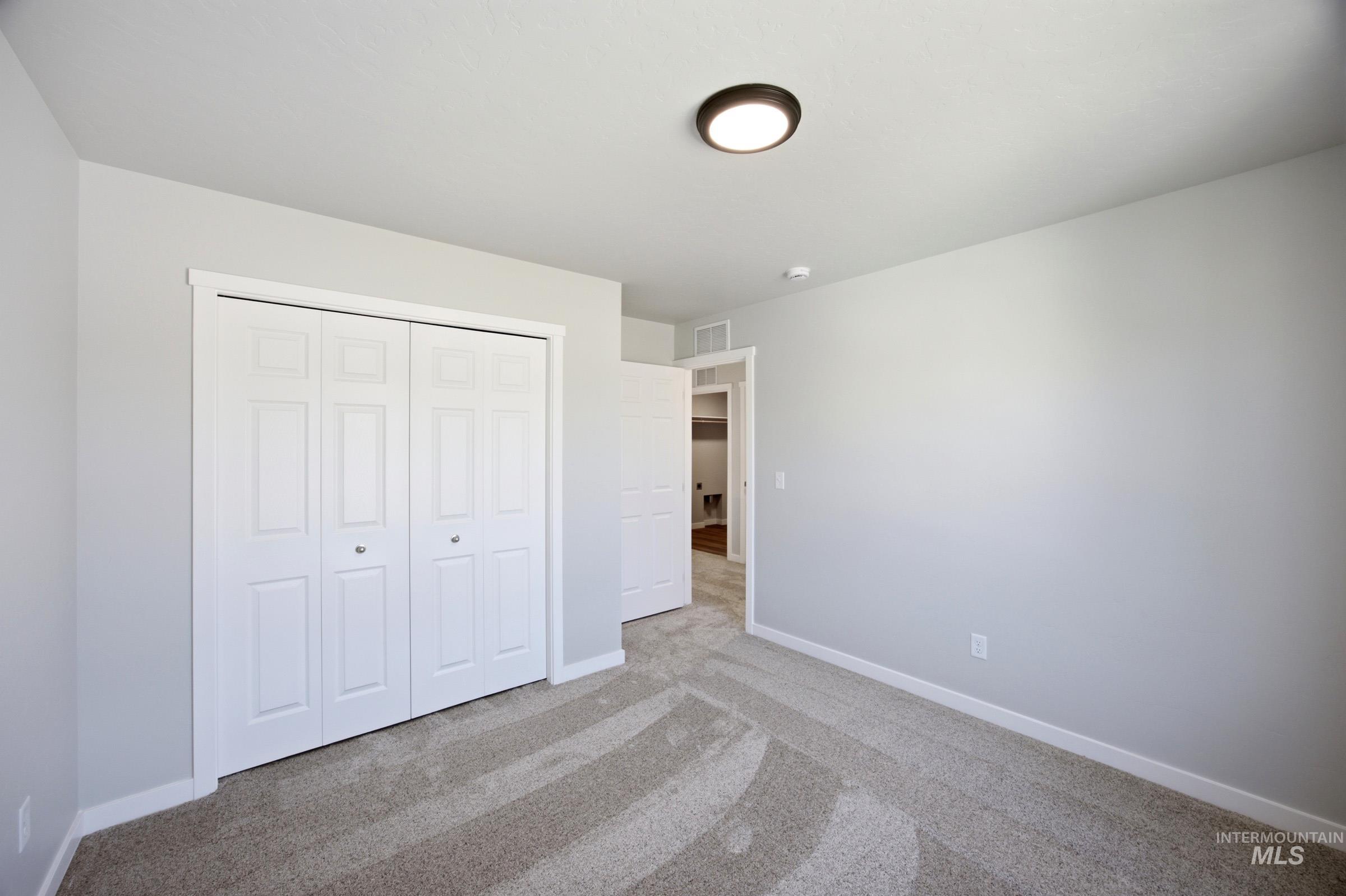 1651 Woods Bog Ave, Middleton, Idaho 83644, 5 Bedrooms, 3 Bathrooms, Residential For Sale, Price $539,990,MLS 98992053