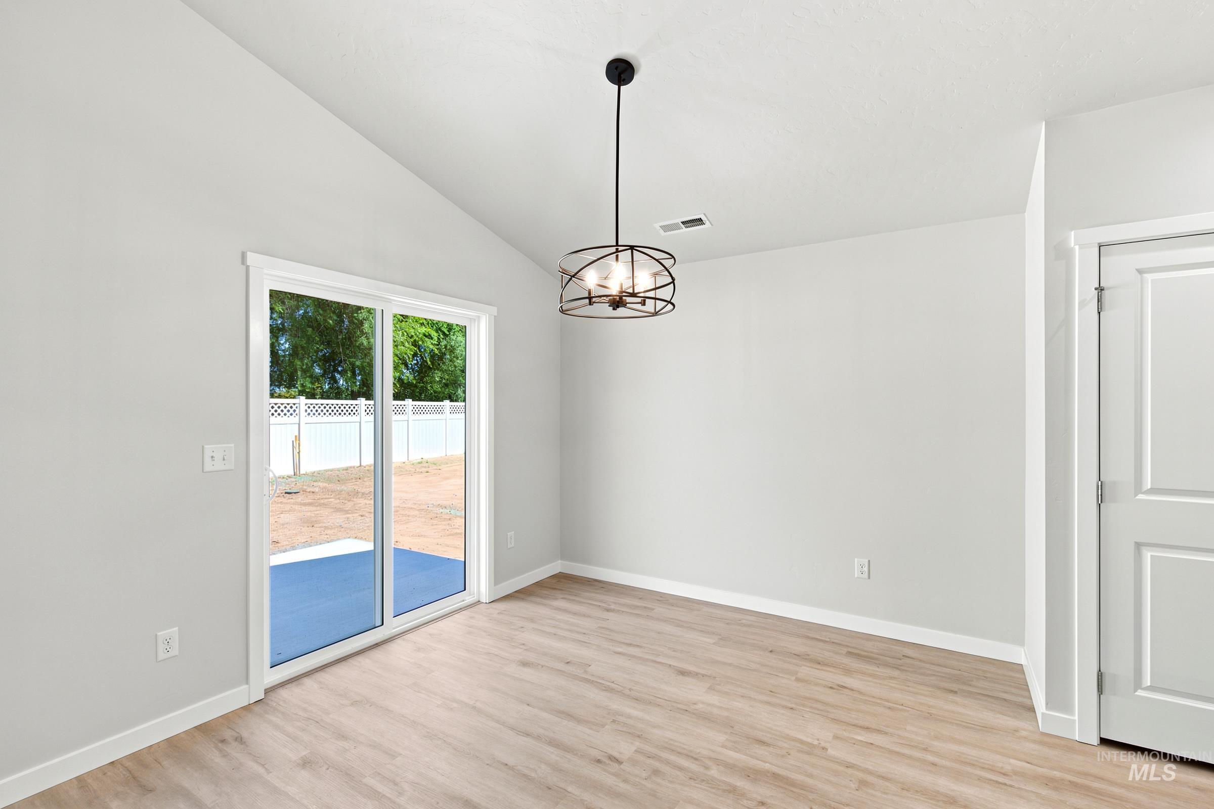 106 Golinda Ave, Caldwell, Idaho 83605, 3 Bedrooms, 2 Bathrooms, Residential For Sale, Price $417,990,MLS 98992059