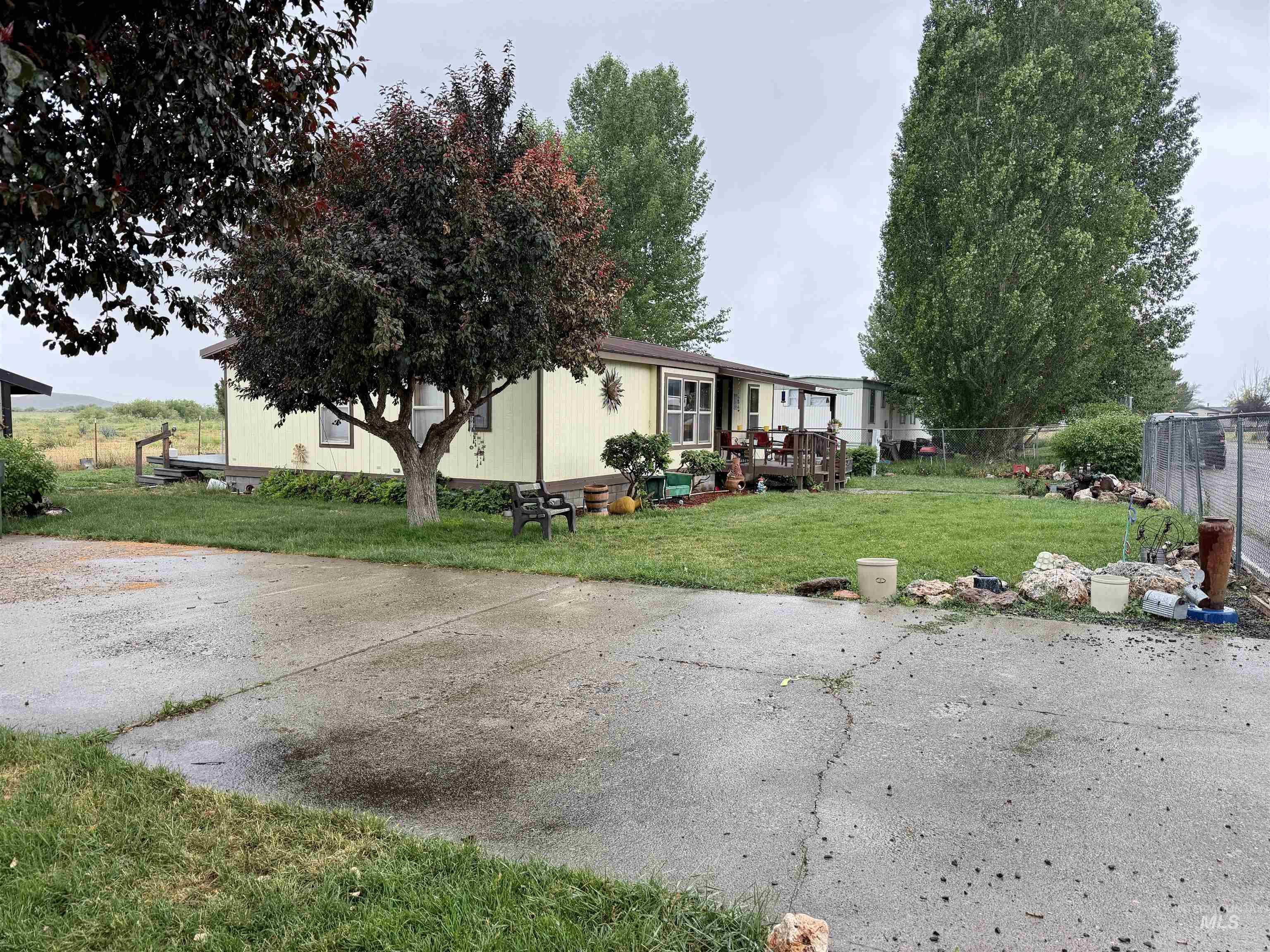 1401 Young Field Ave, Jordan Valley, Oregon 97910, 3 Bedrooms, 2 Bathrooms, Residential For Sale, Price $179,900,MLS 98992064