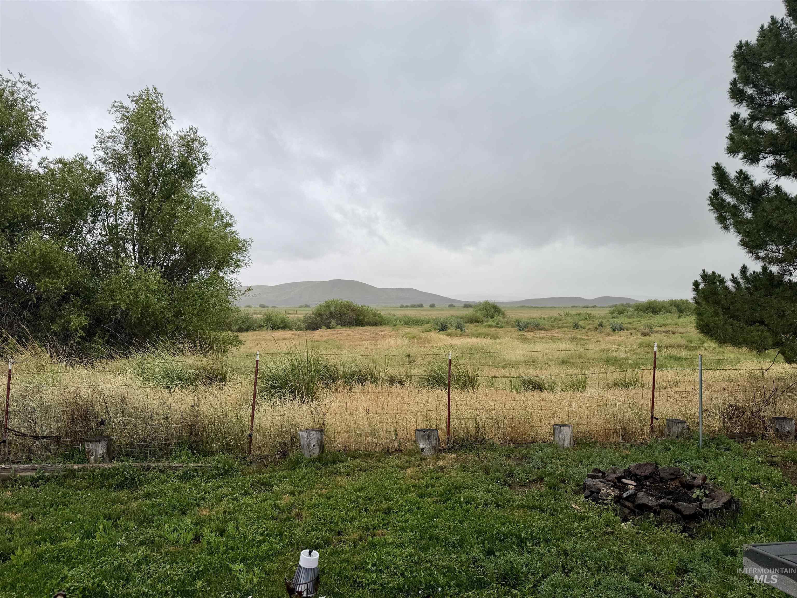 1401 Young Field Ave, Jordan Valley, Oregon 97910, 3 Bedrooms, 2 Bathrooms, Residential For Sale, Price $179,900,MLS 98992064