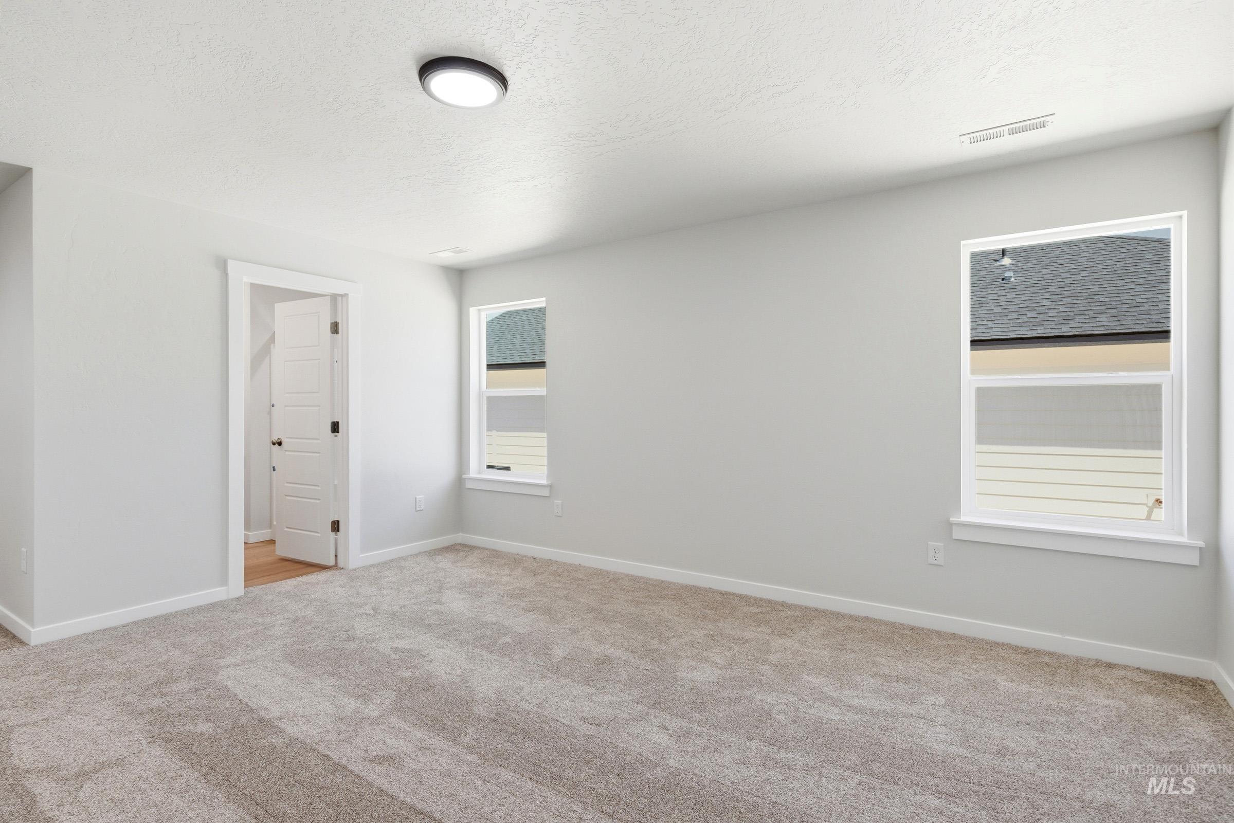7145 W Blackberry Dr, Boise, Idaho 83709, 4 Bedrooms, 2 Bathrooms, Residential For Sale, Price $559,990, 98992068