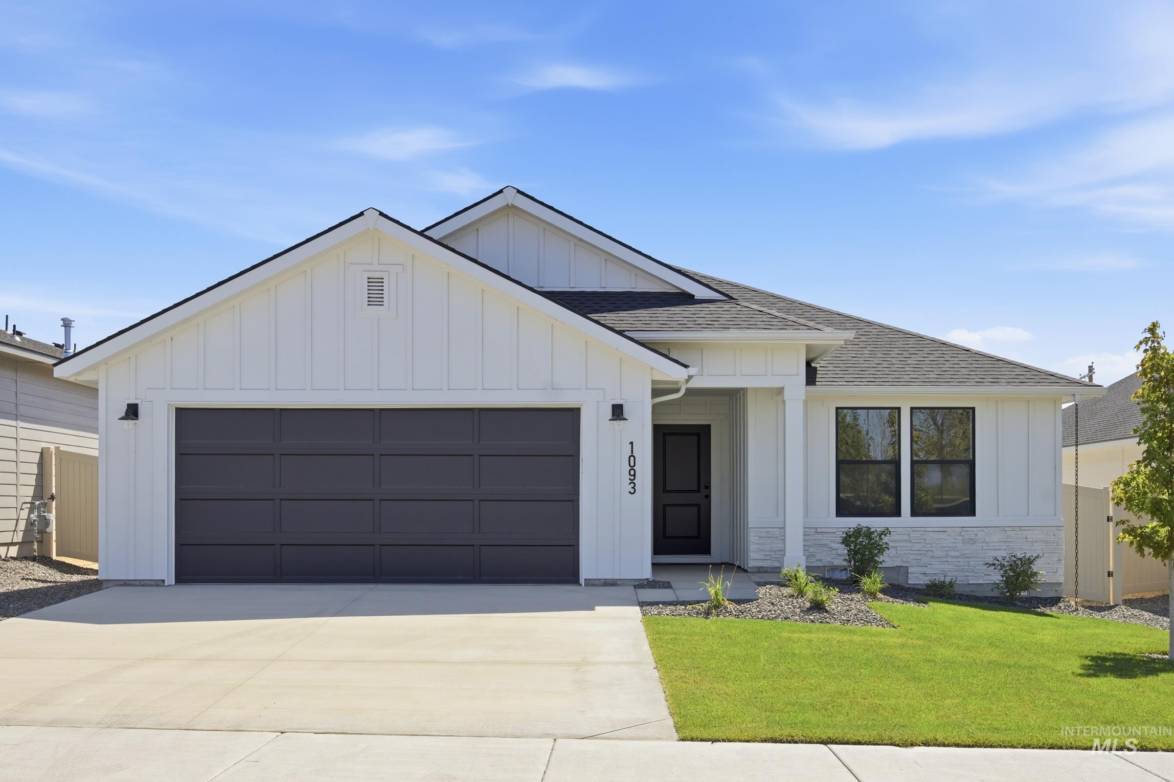 1093 W Jasper St, Meridian, Idaho 83642, 3 Bedrooms, 2 Bathrooms, Residential For Sale, Price $459,990,MLS 98992073
