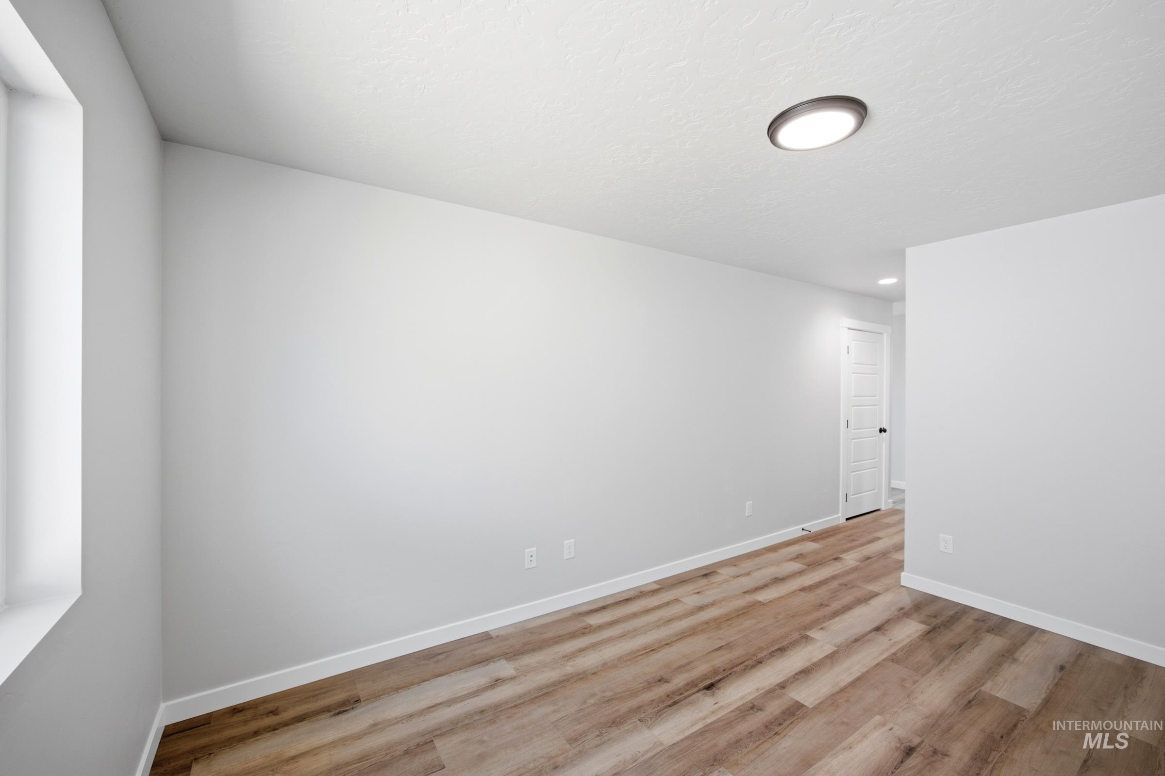 1093 W Jasper St, Meridian, Idaho 83642, 3 Bedrooms, 2 Bathrooms, Residential For Sale, Price $459,990,MLS 98992073