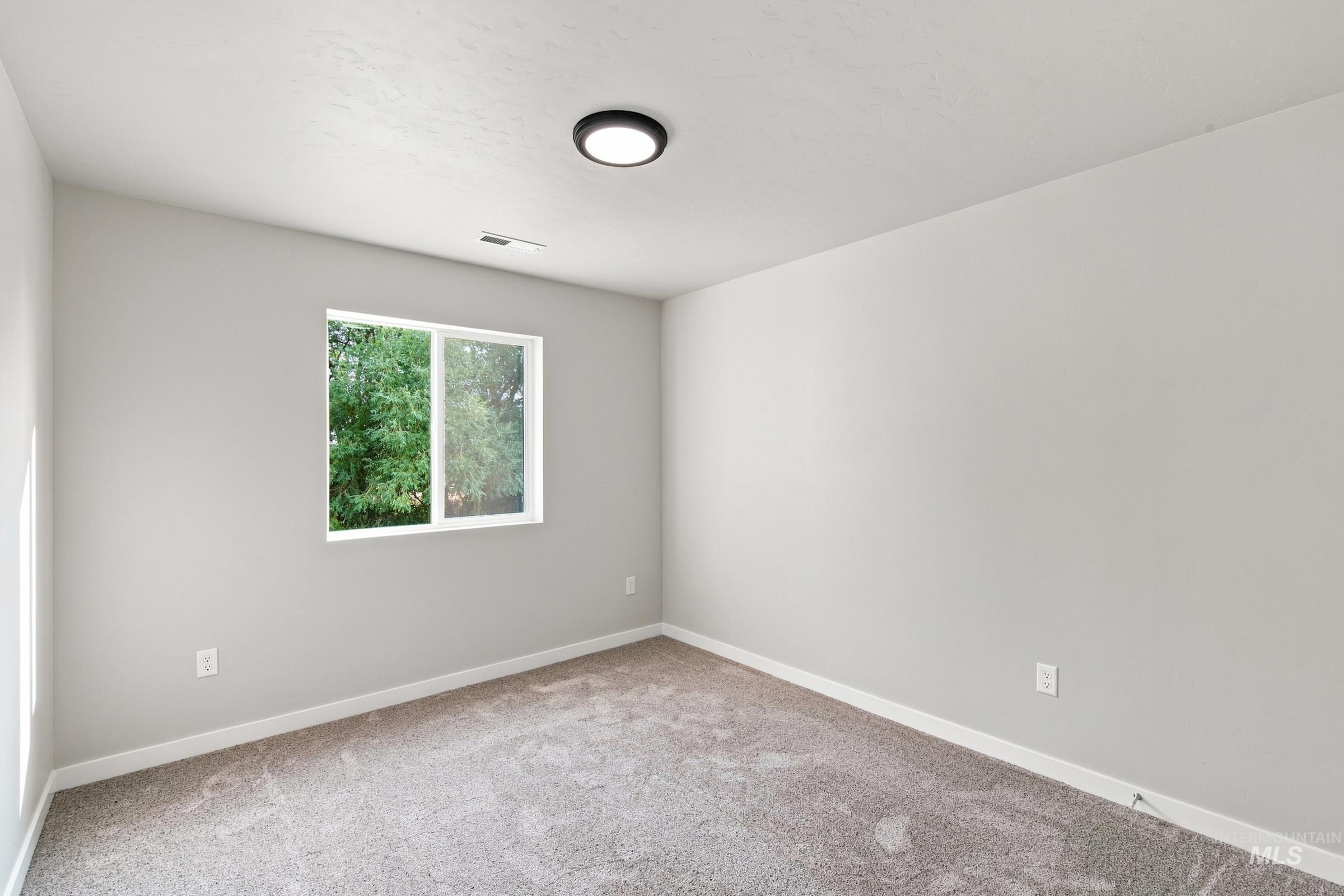3516 E Jamestown Dr, Nampa, Idaho 83686, 5 Bedrooms, 2.5 Bathrooms, Residential For Sale, Price $510,990,MLS 98992080