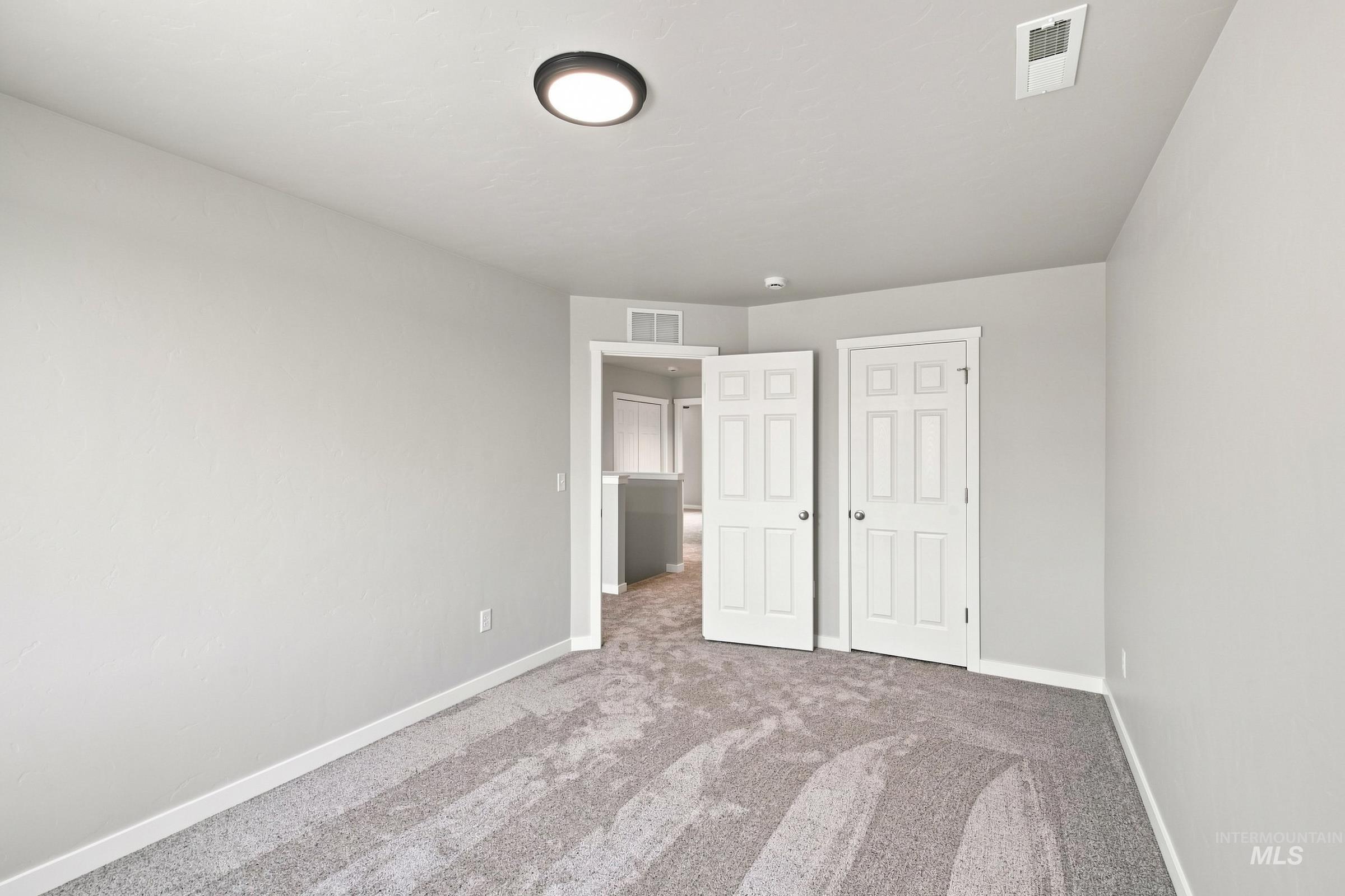 3516 E Jamestown Dr, Nampa, Idaho 83686, 5 Bedrooms, 2.5 Bathrooms, Residential For Sale, Price $510,990,MLS 98992080